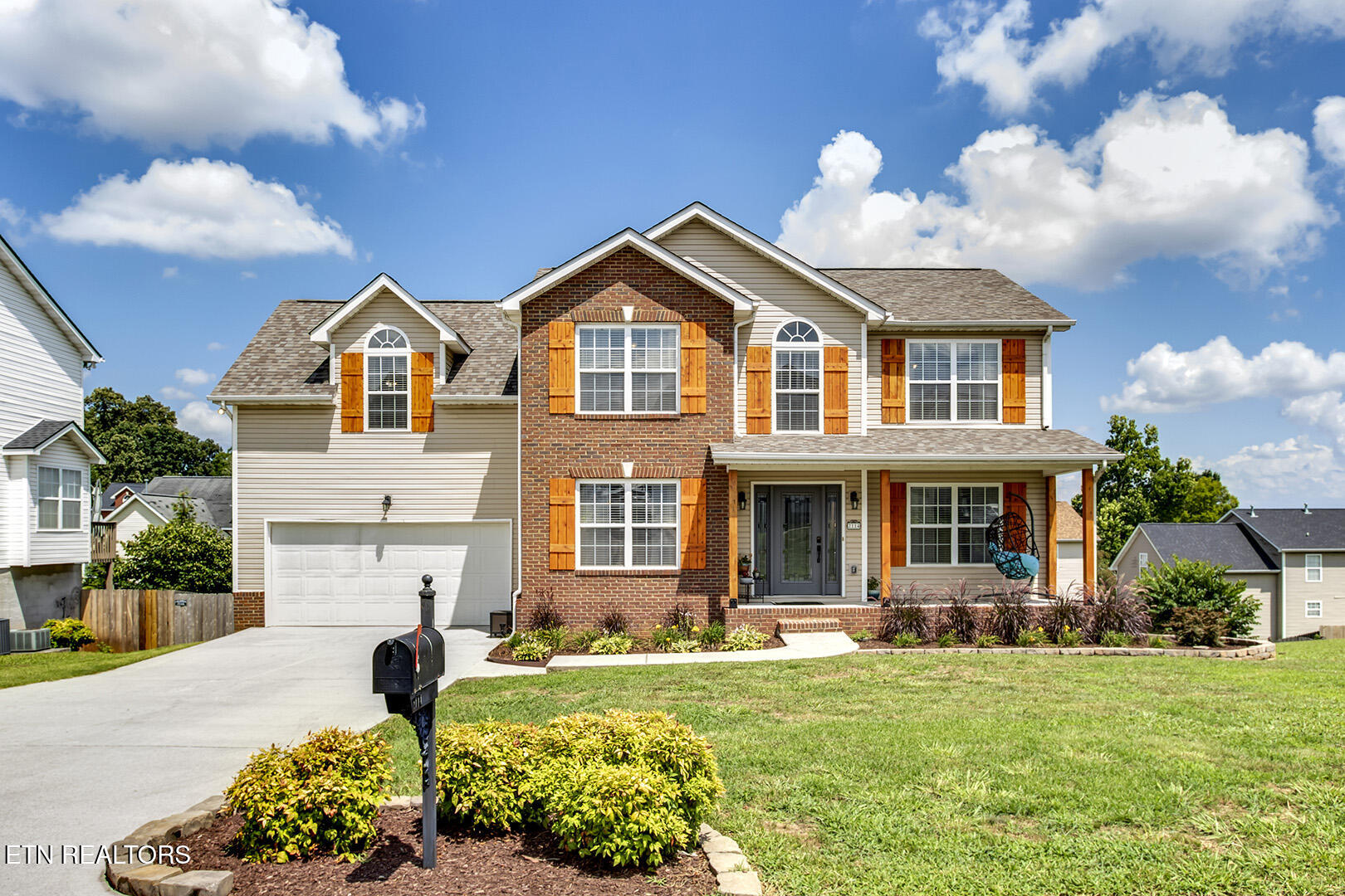2114 Blue Sage Lane Knoxville TN 37924