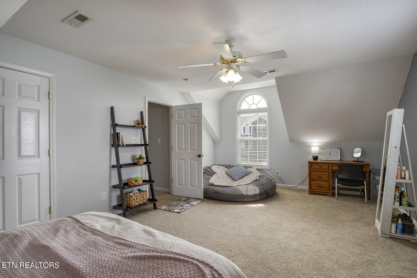 2114 Blue Sage Lane Knoxville TN 37924