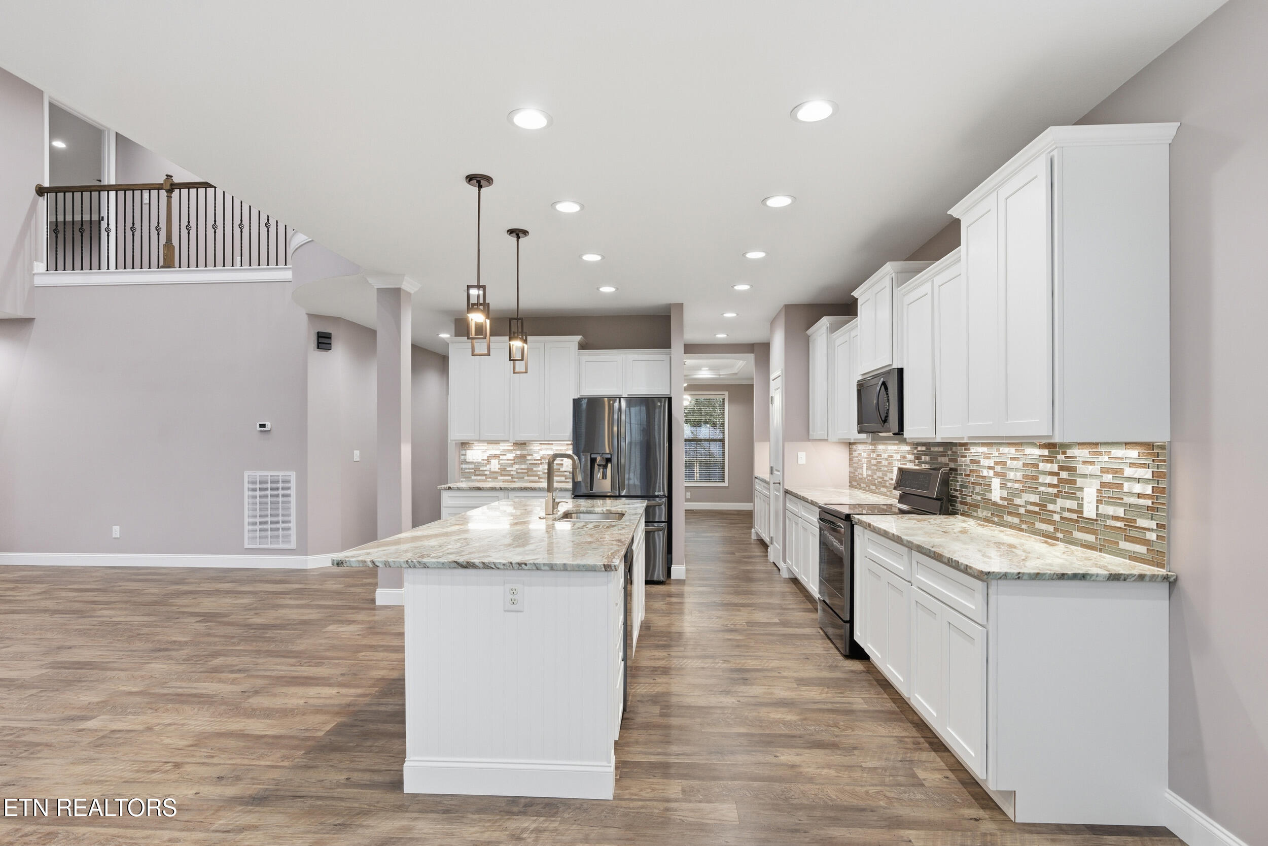 3416 Roy Avenue Maryville TN 37804