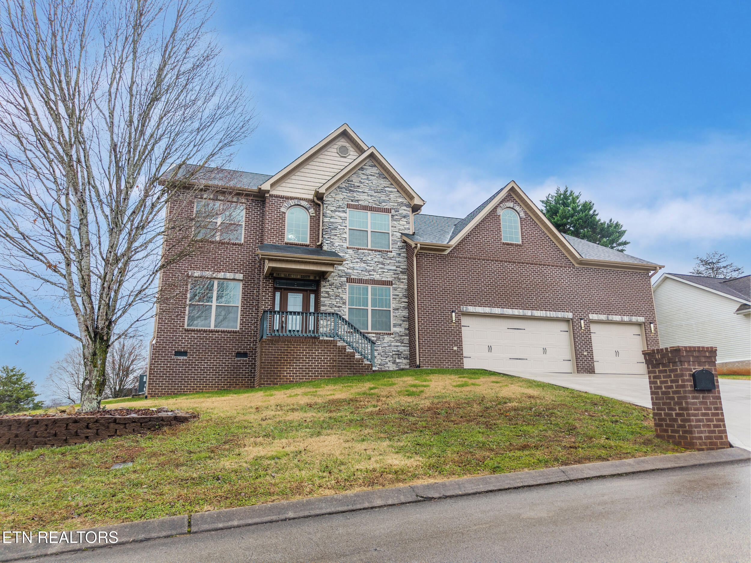 3416 Roy Avenue Maryville TN 37804