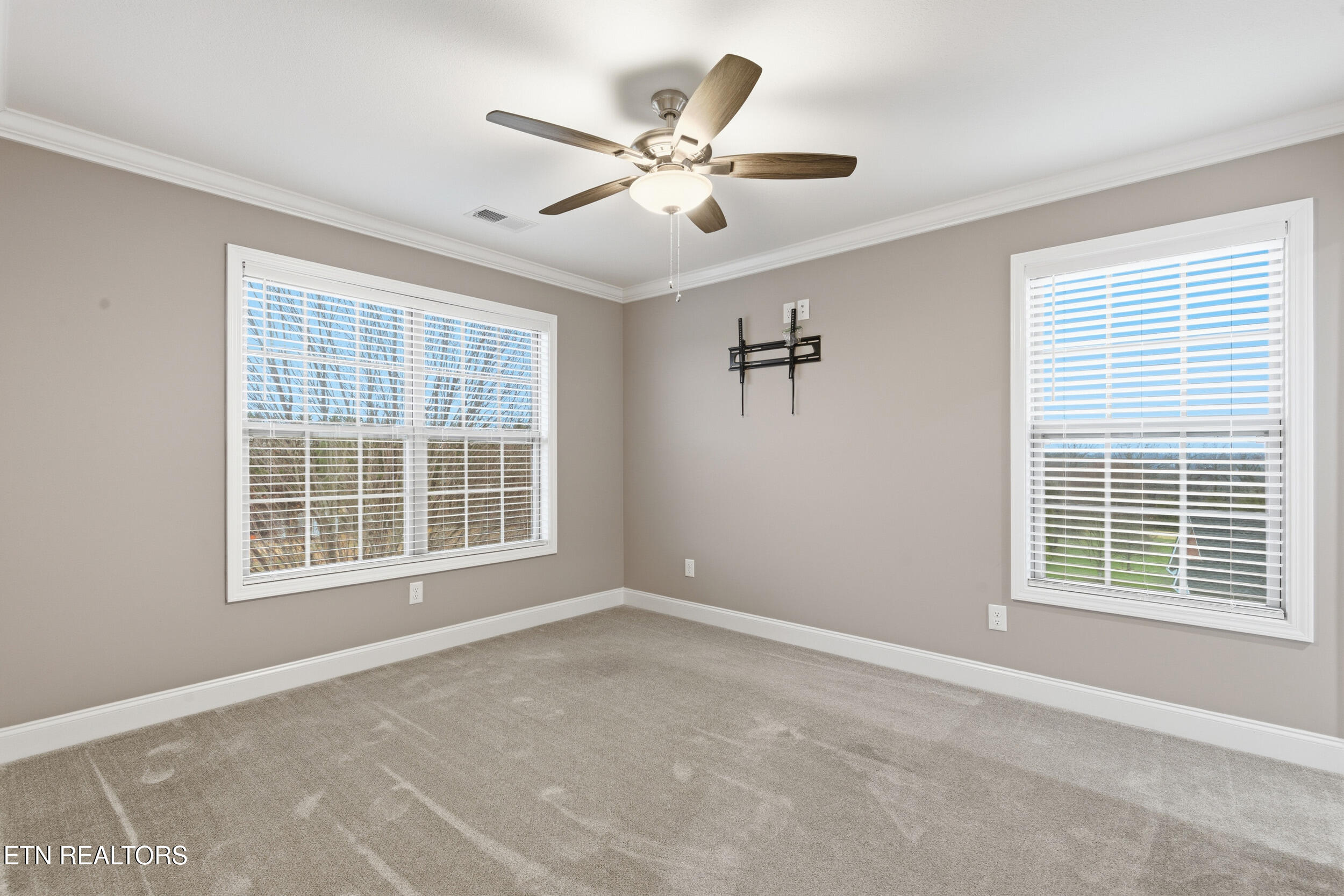 3416 Roy Avenue Maryville TN 37804