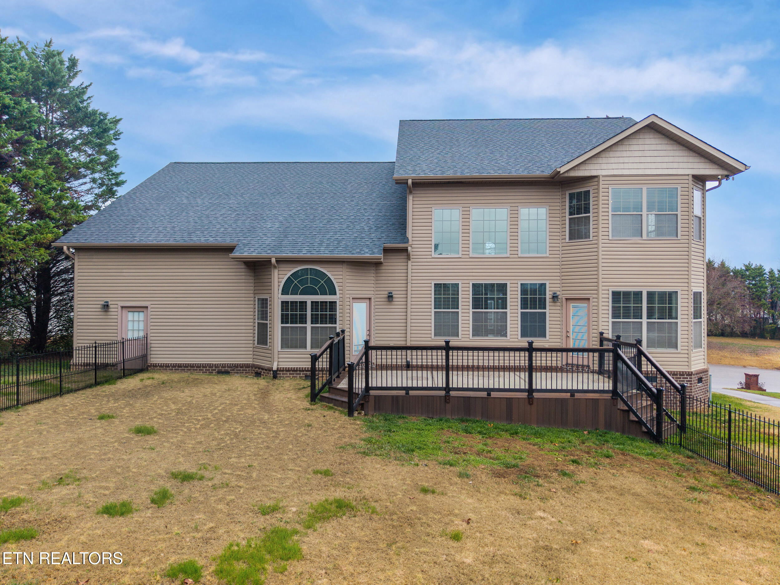 3416 Roy Avenue Maryville TN 37804
