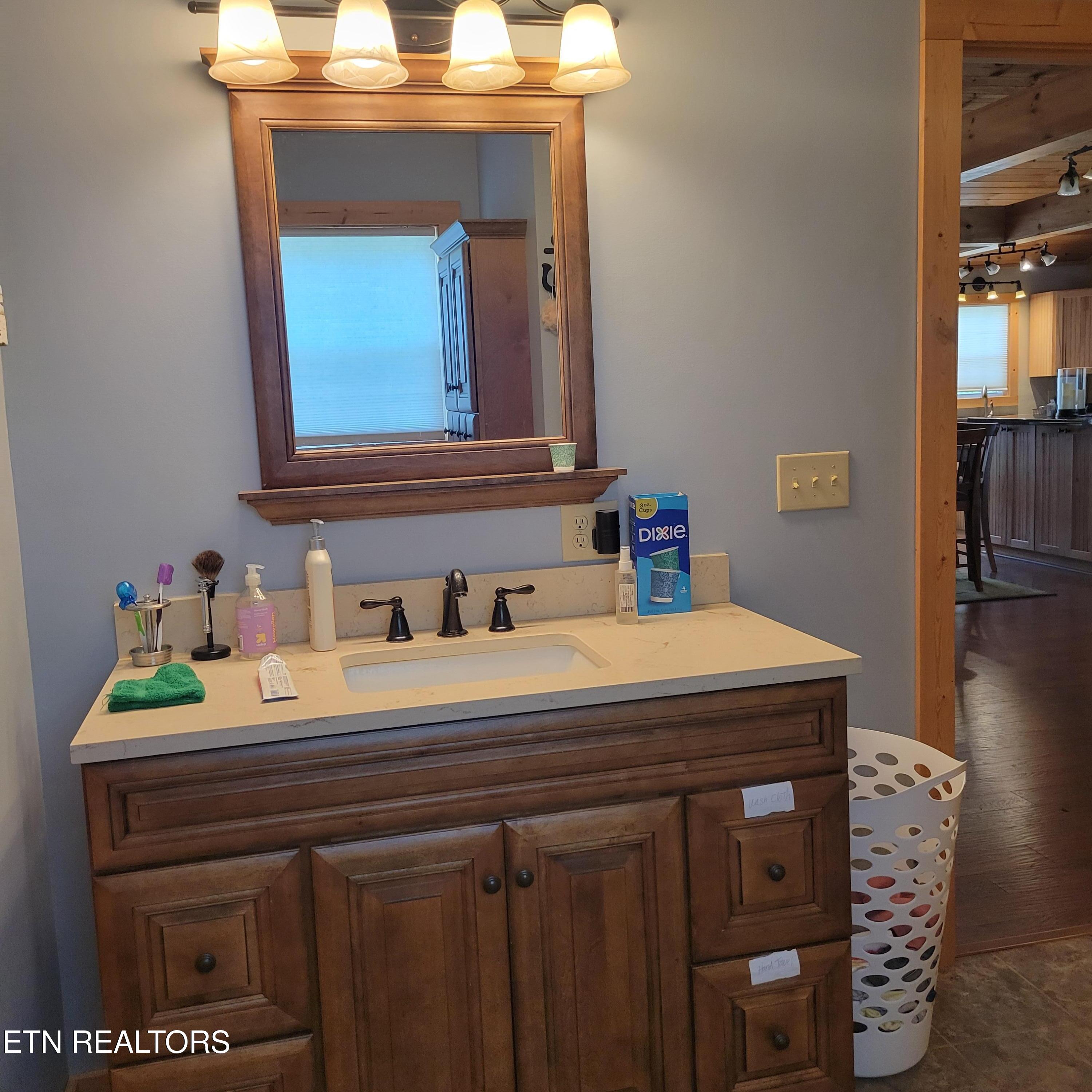 1633 Tucson Trail Dandridge TN 37725