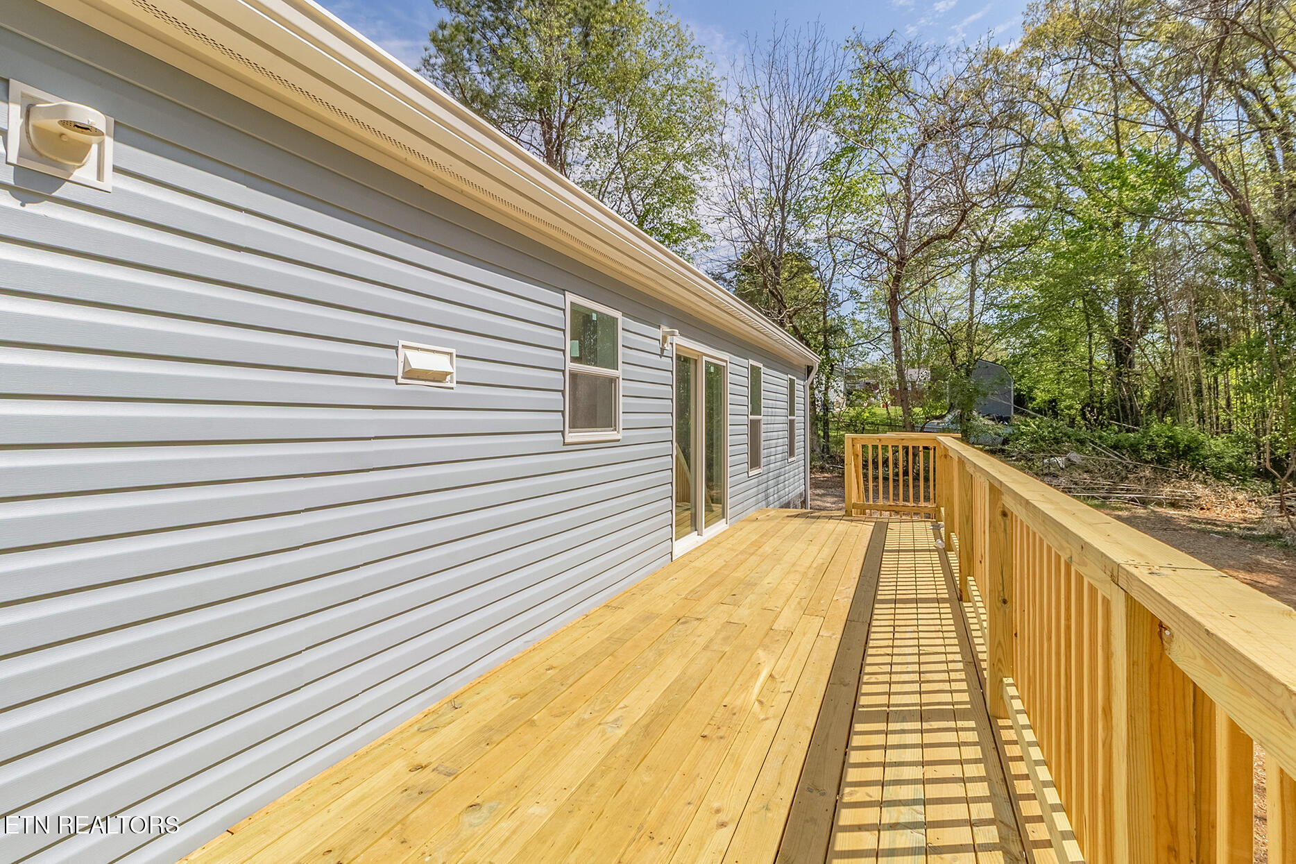 517 Smokey Drive Loudon TN 37774