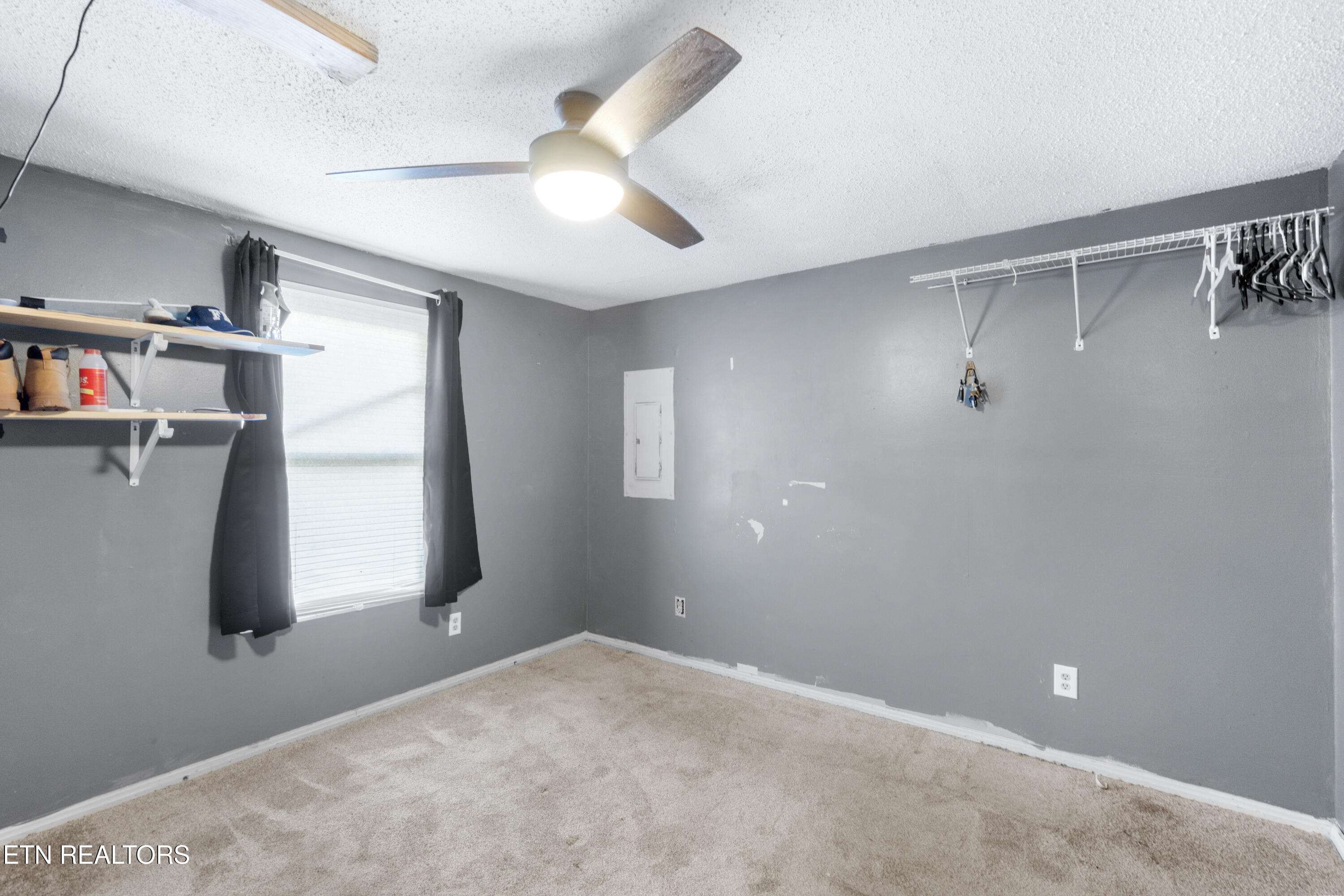1224 Mountain View Circle Etowah TN 37331