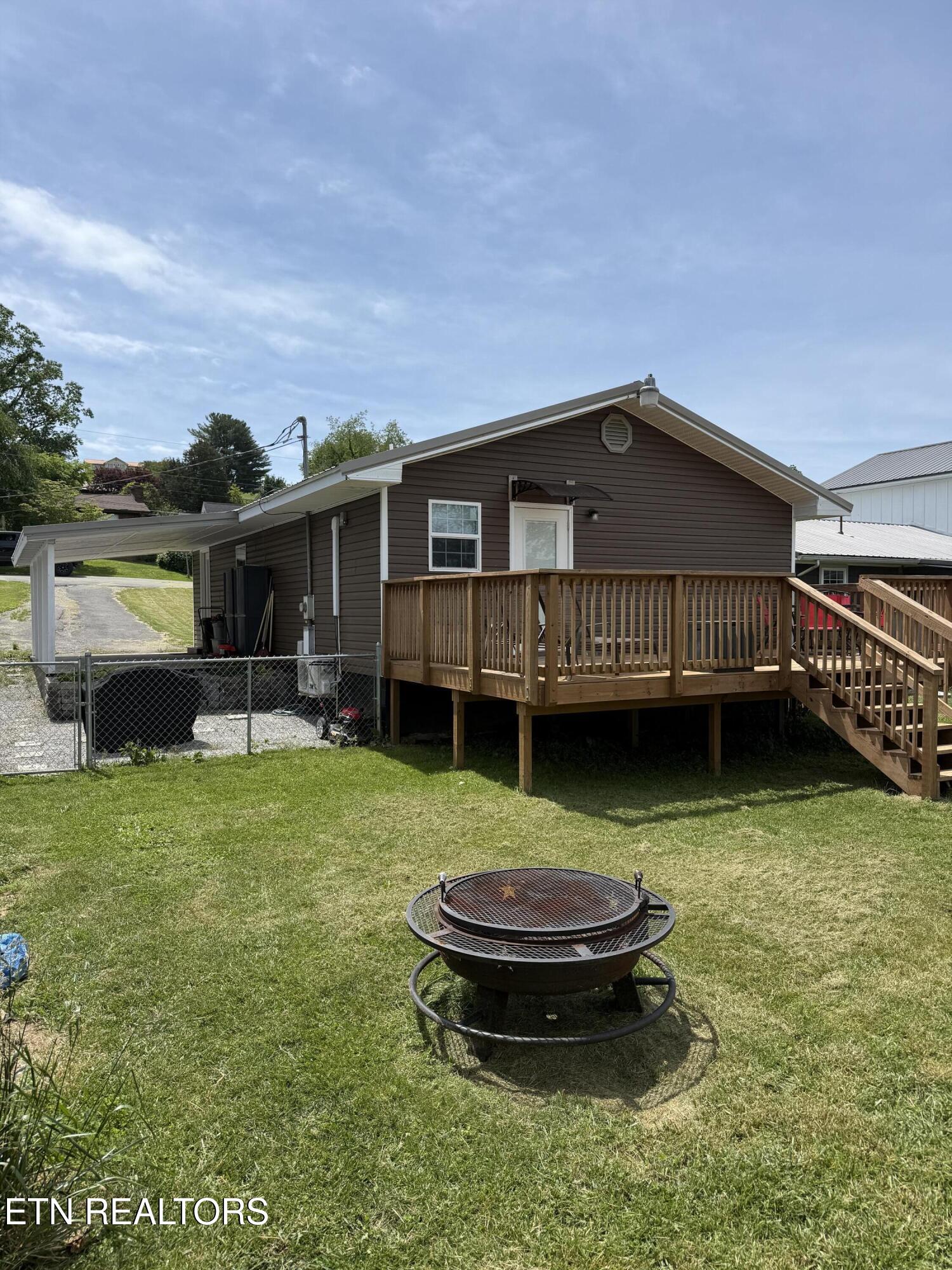 321 Coleman Street Harrogate TN 37752