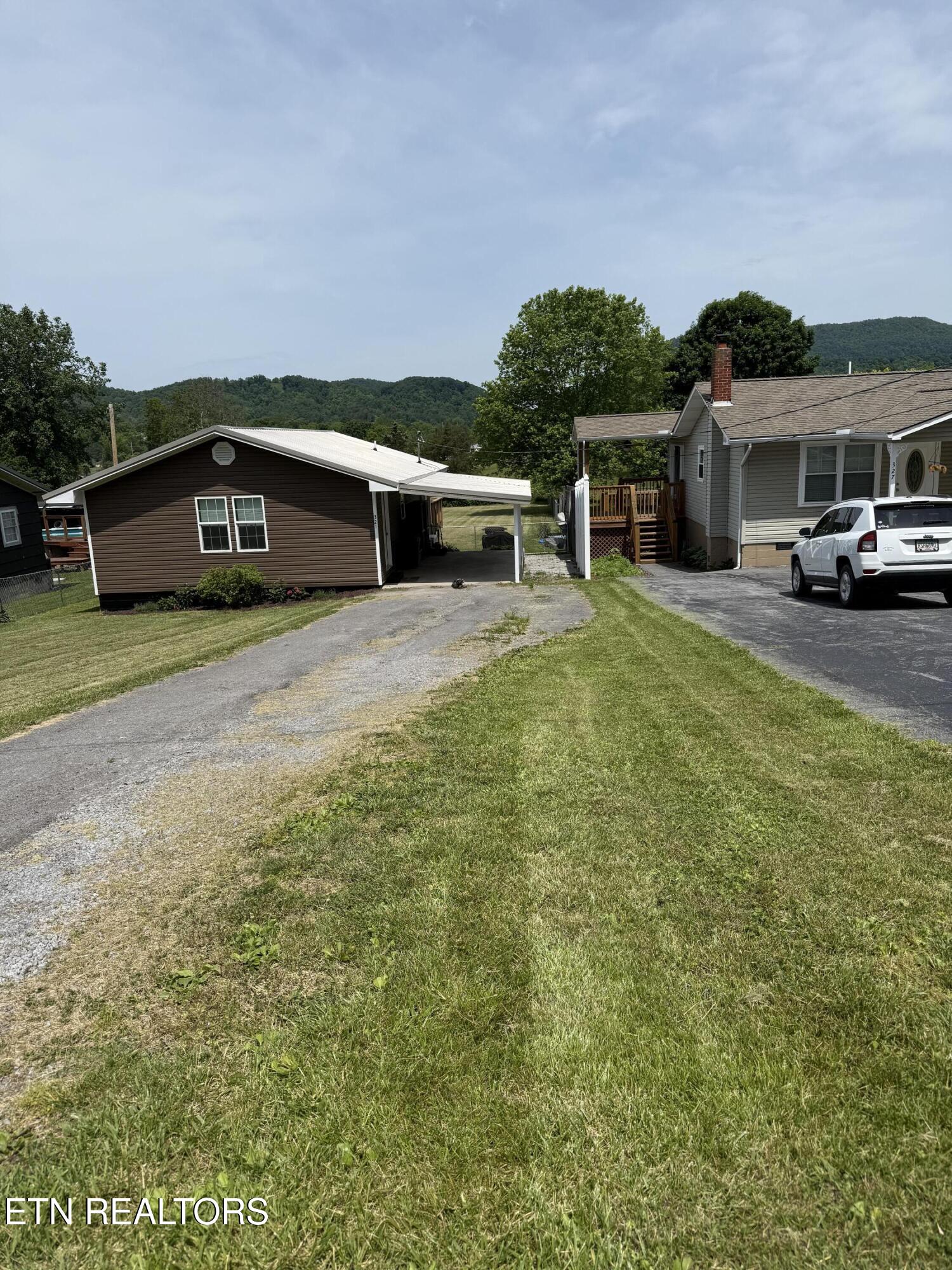 321 Coleman Street Harrogate TN 37752