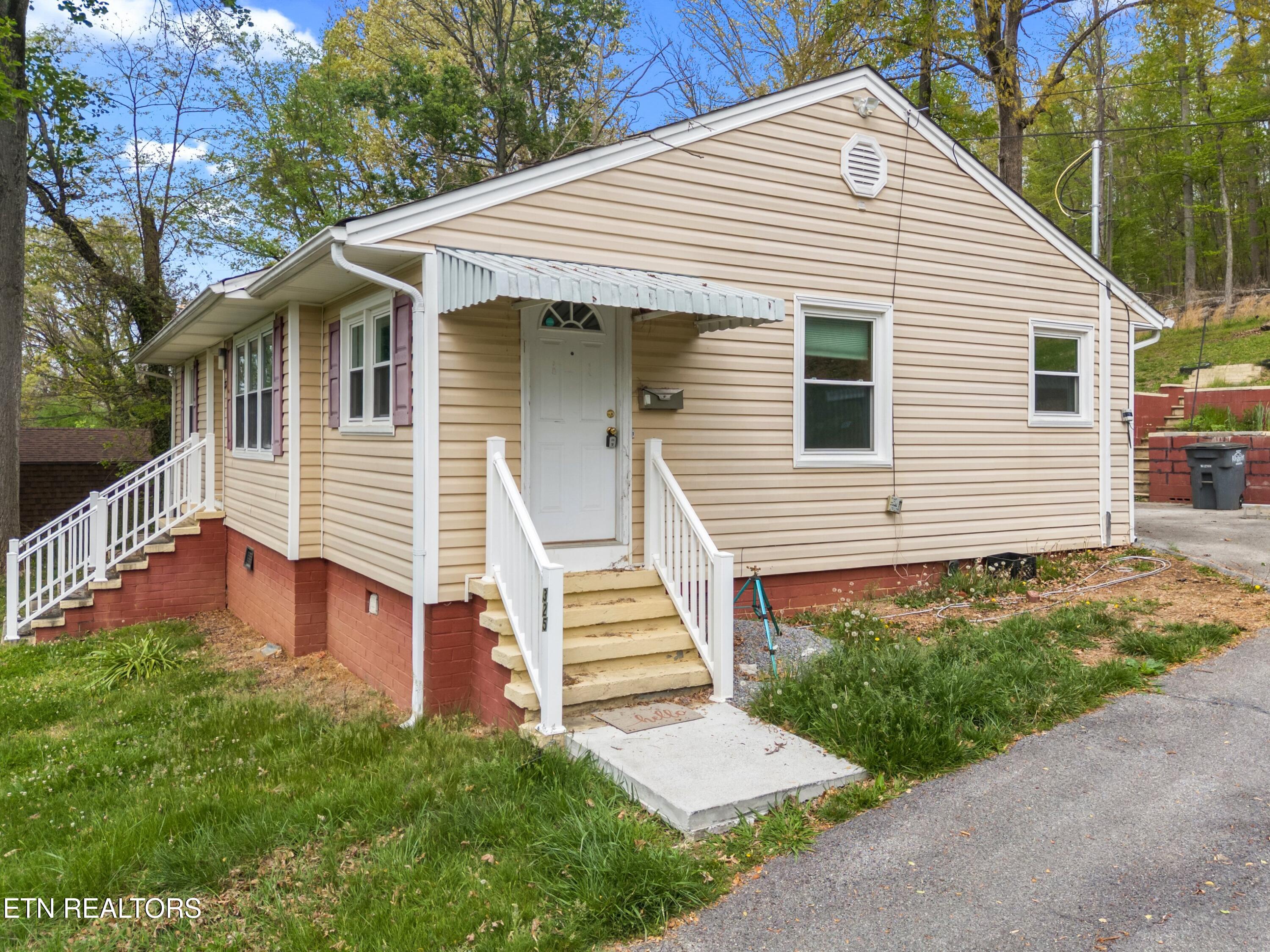 325 Mullins Street Kingsport TN 37665