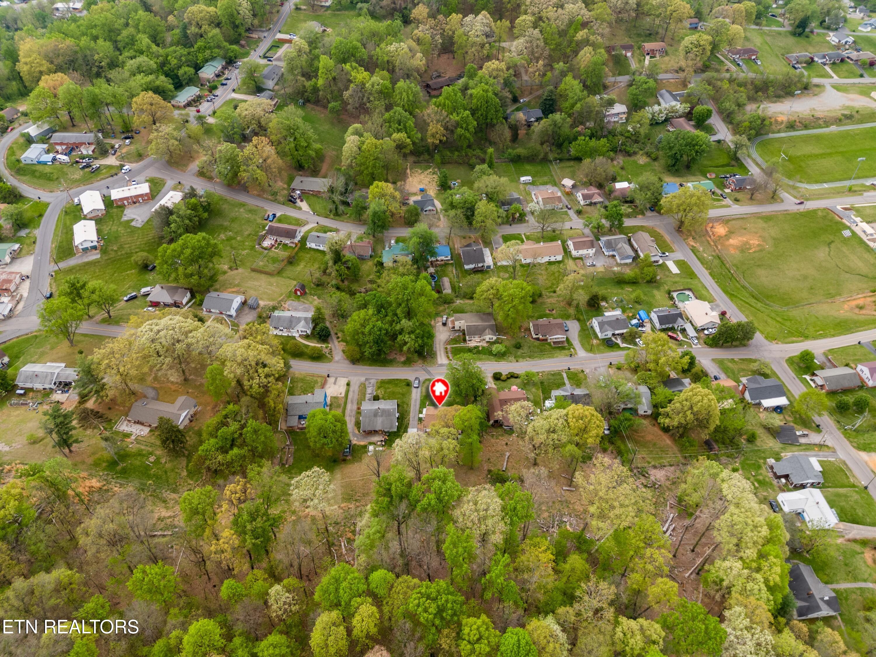325 Mullins Street Kingsport TN 37665