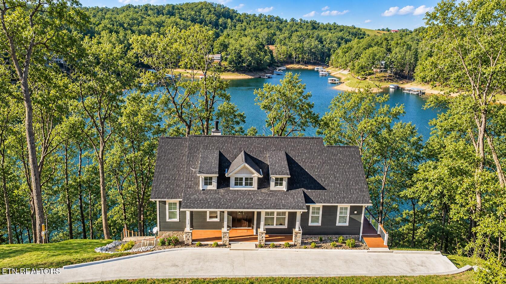 1765 Cove Pointe Road Lafollette TN 37766