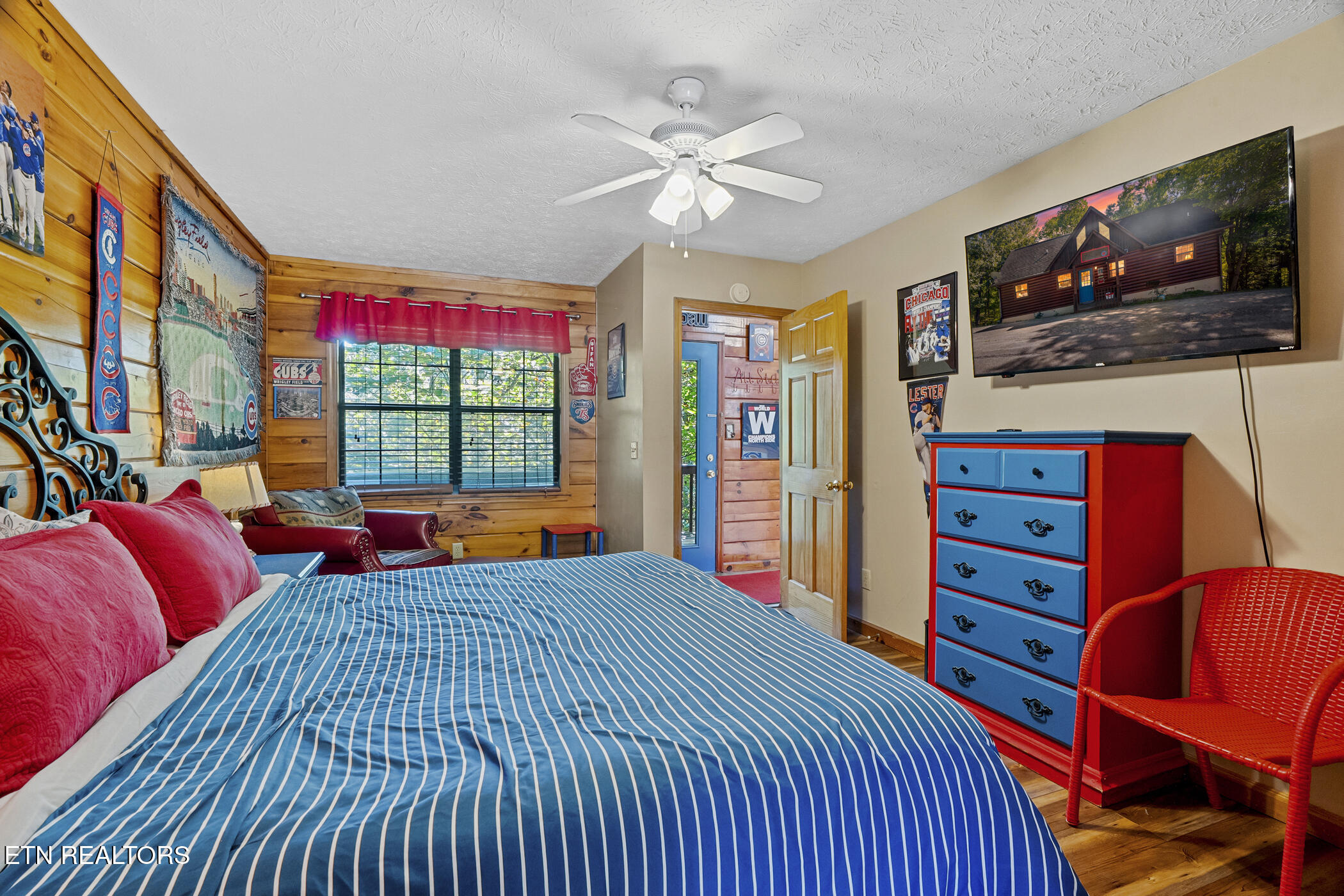 1660 Raccoon Den Way Sevierville TN 37862