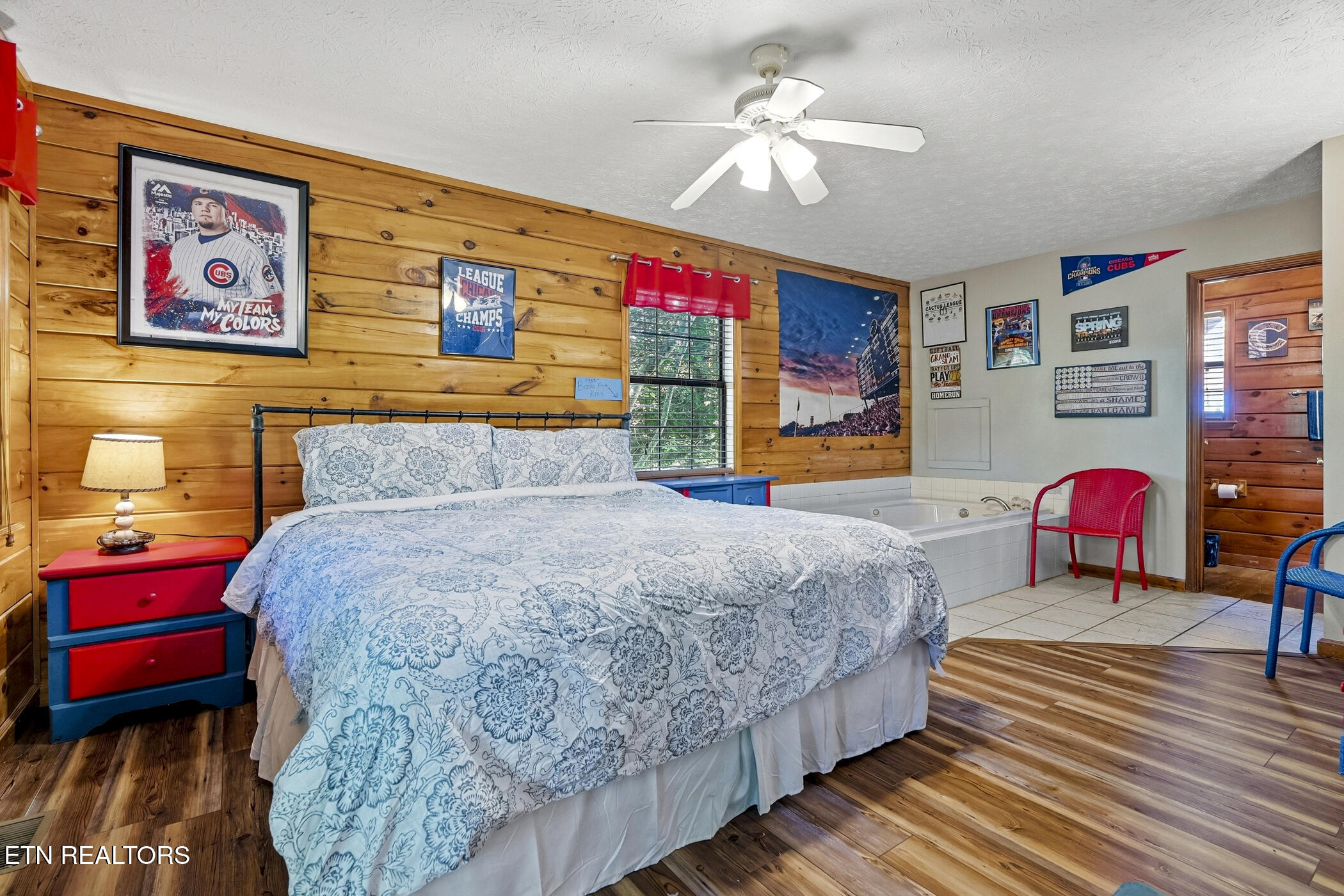 1660 Raccoon Den Way Sevierville TN 37862