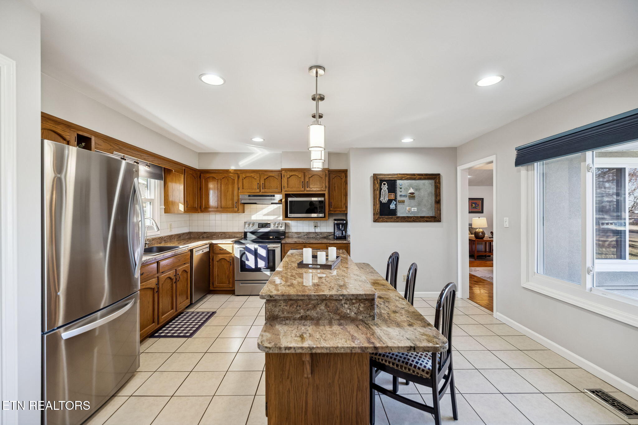 3576 E Atherton Lane Baneberry TN 37890