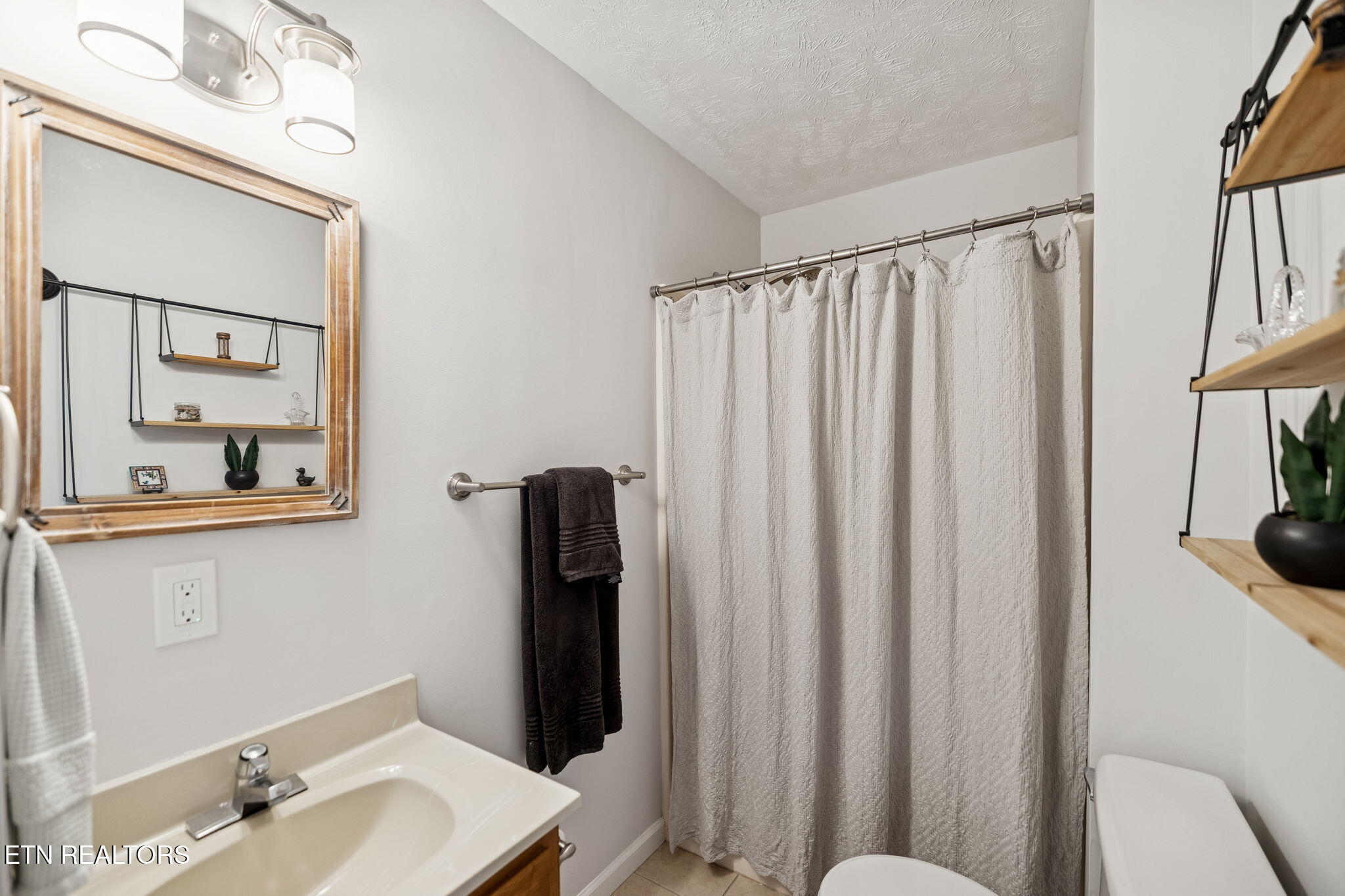 3576 E Atherton Lane Baneberry TN 37890