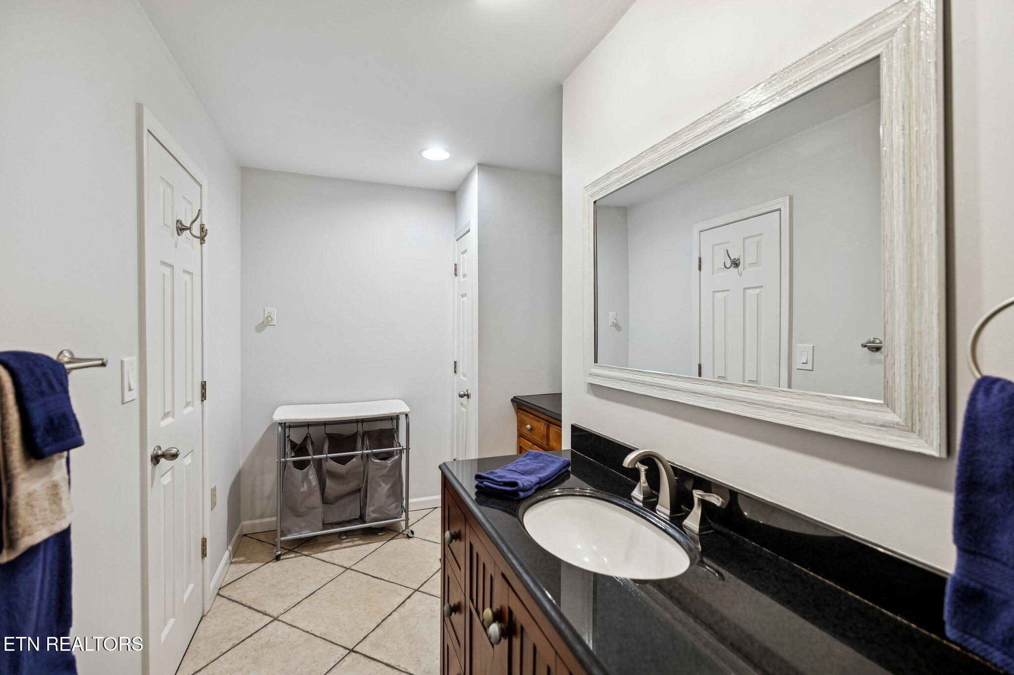 3576 E Atherton Lane Baneberry TN 37890