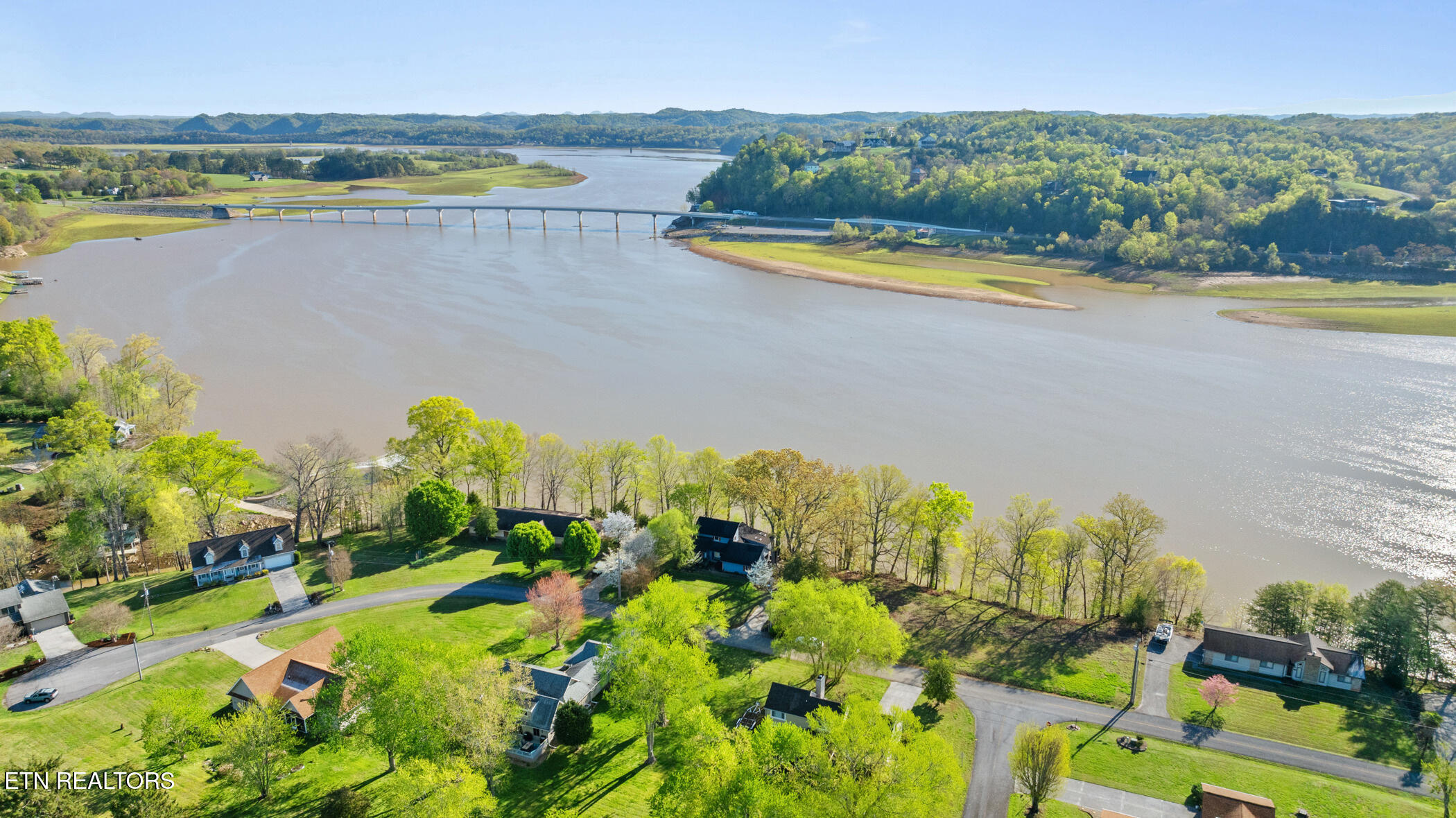 3576 E Atherton Lane Baneberry TN 37890