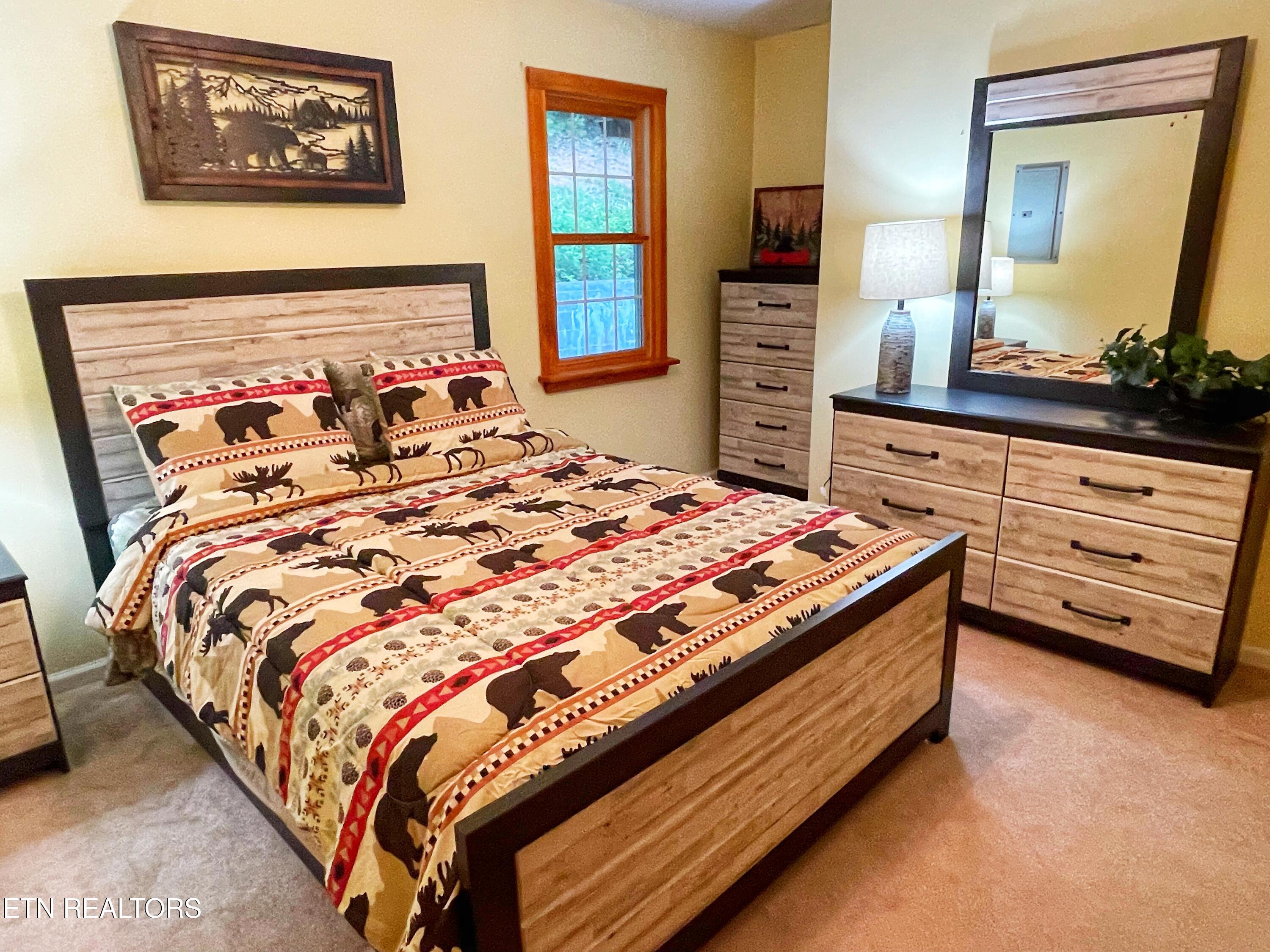 3587 Mountain Creek Way Cosby TN 37722