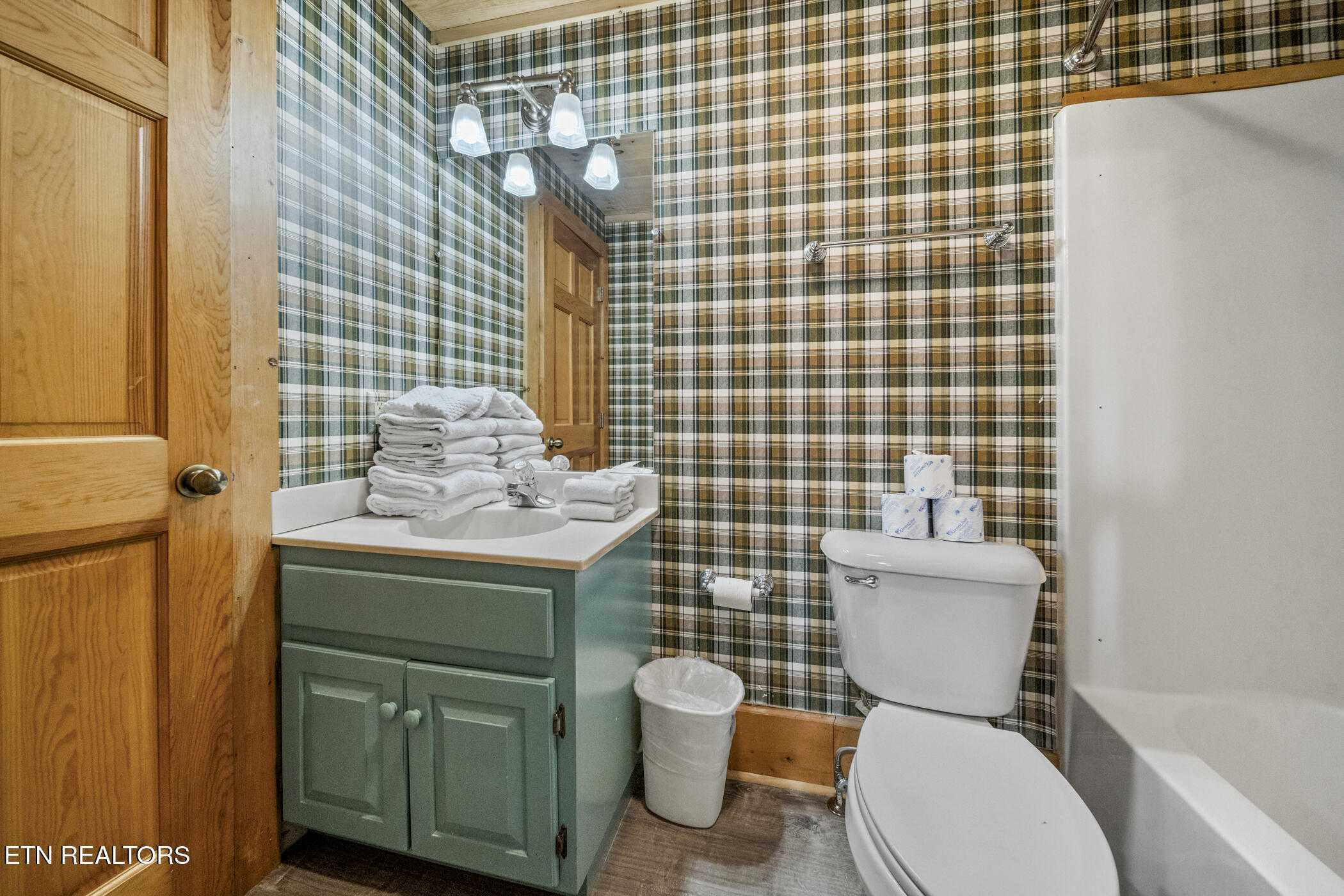 838 Bear Run Way Sevierville TN 37862