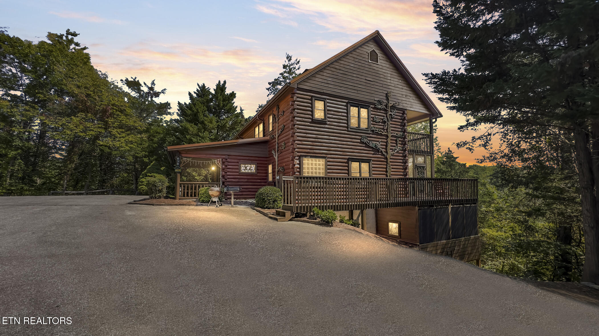 838 Bear Run Way Sevierville TN 37862