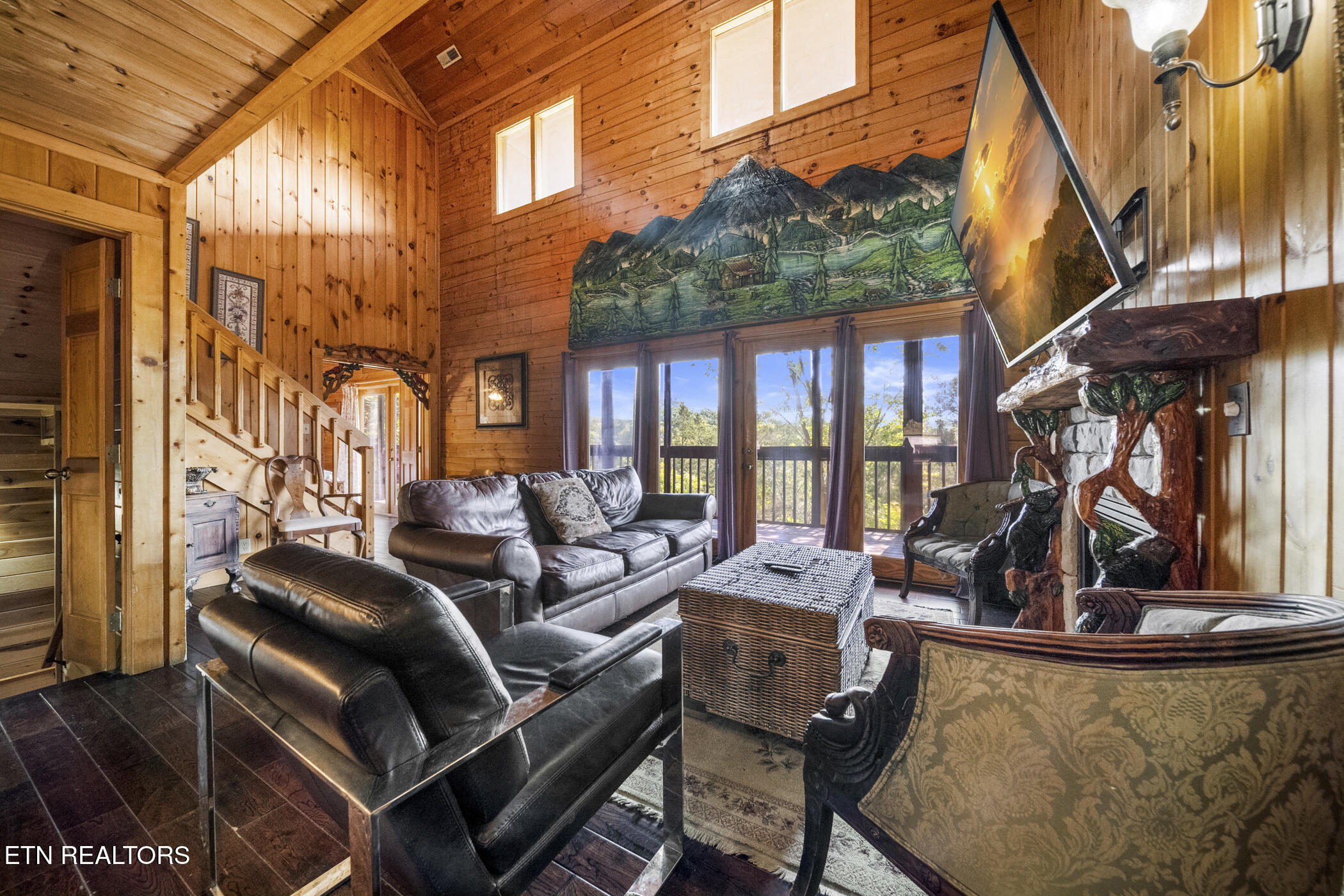 838 Bear Run Way Sevierville TN 37862