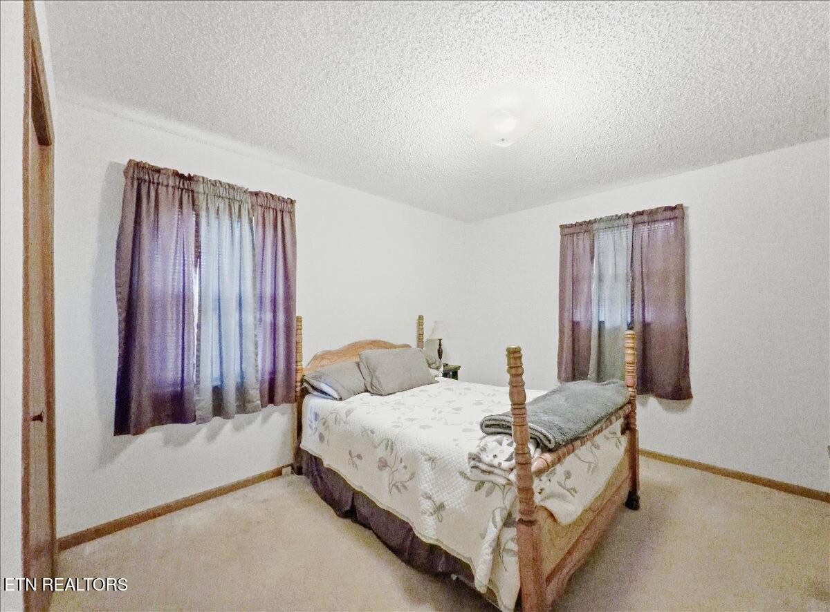 563 Washington Avenue Harrogate TN 37752