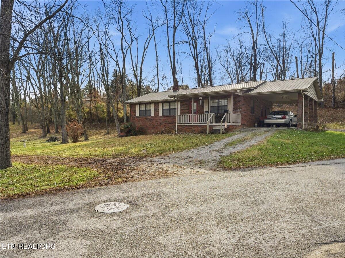 563 Washington Avenue Harrogate TN 37752