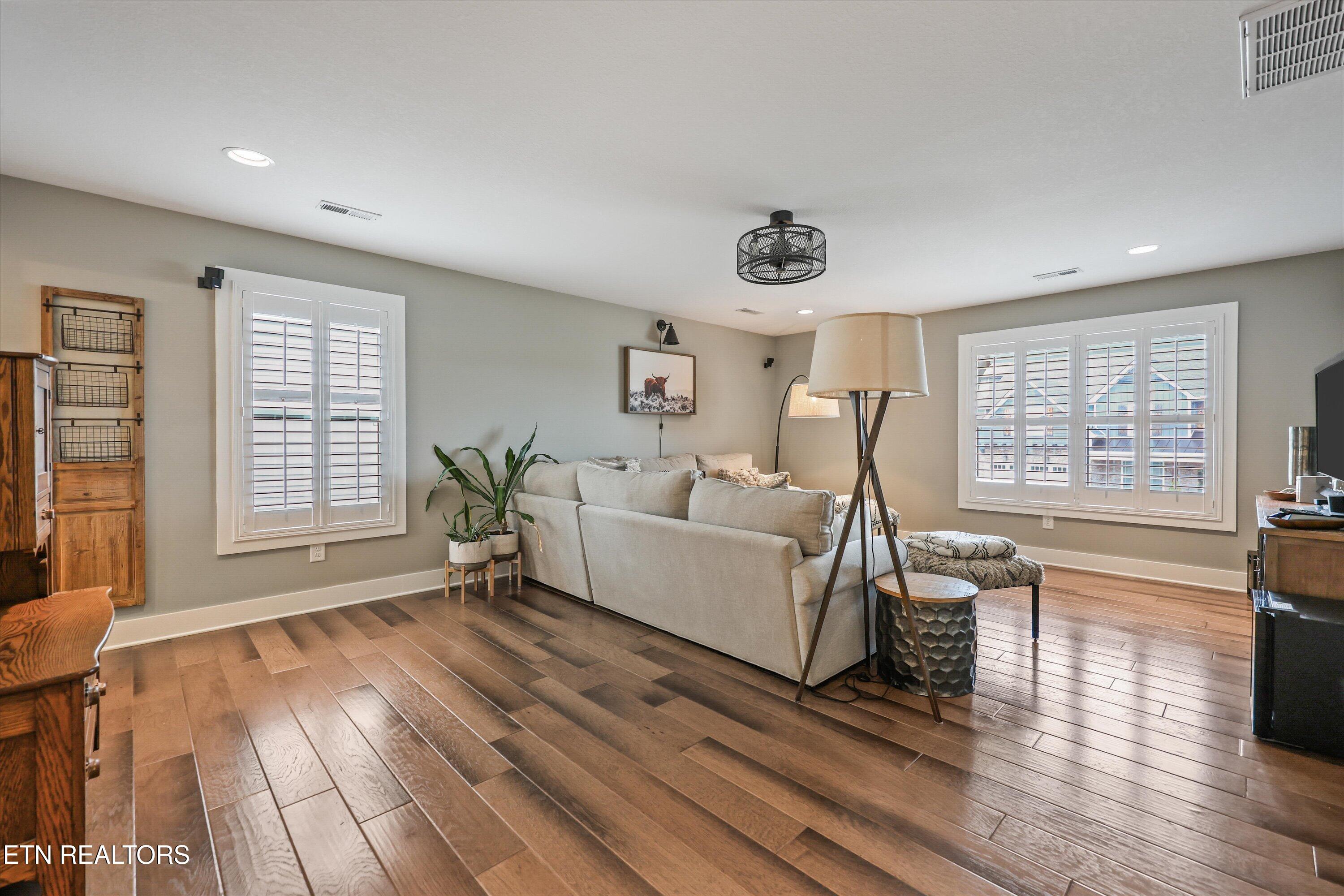 1926 Highlands Ridge Lane Knoxville TN 37932