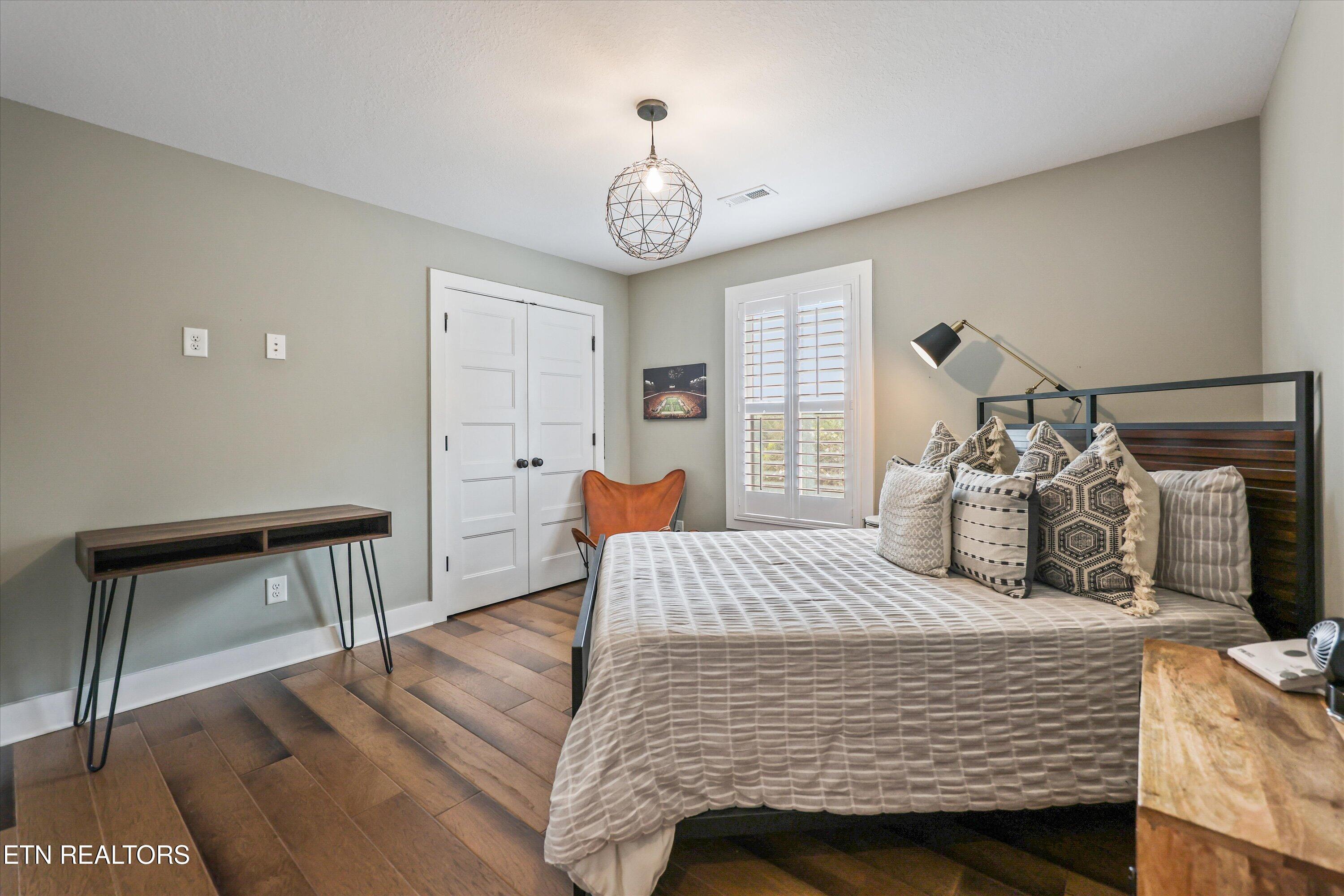 1926 Highlands Ridge Lane Knoxville TN 37932