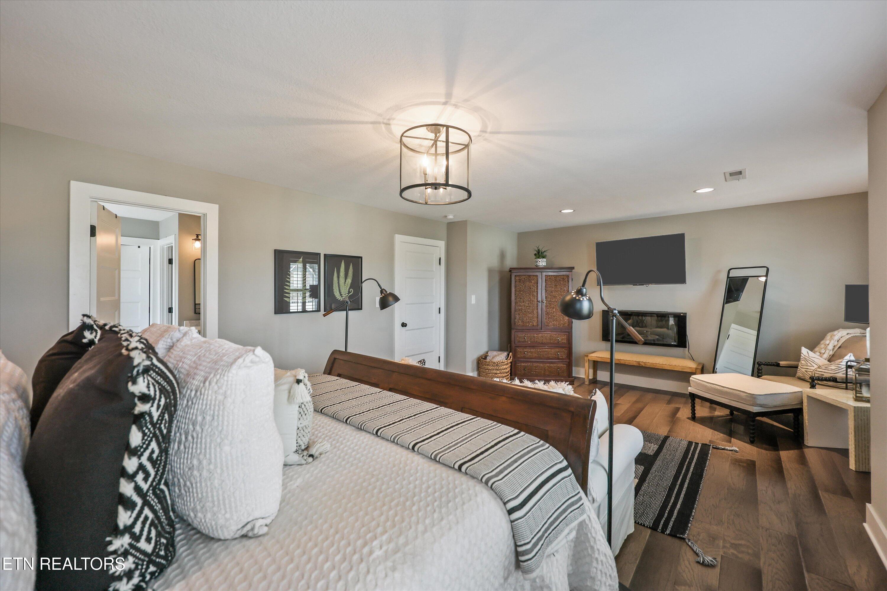 1926 Highlands Ridge Lane Knoxville TN 37932