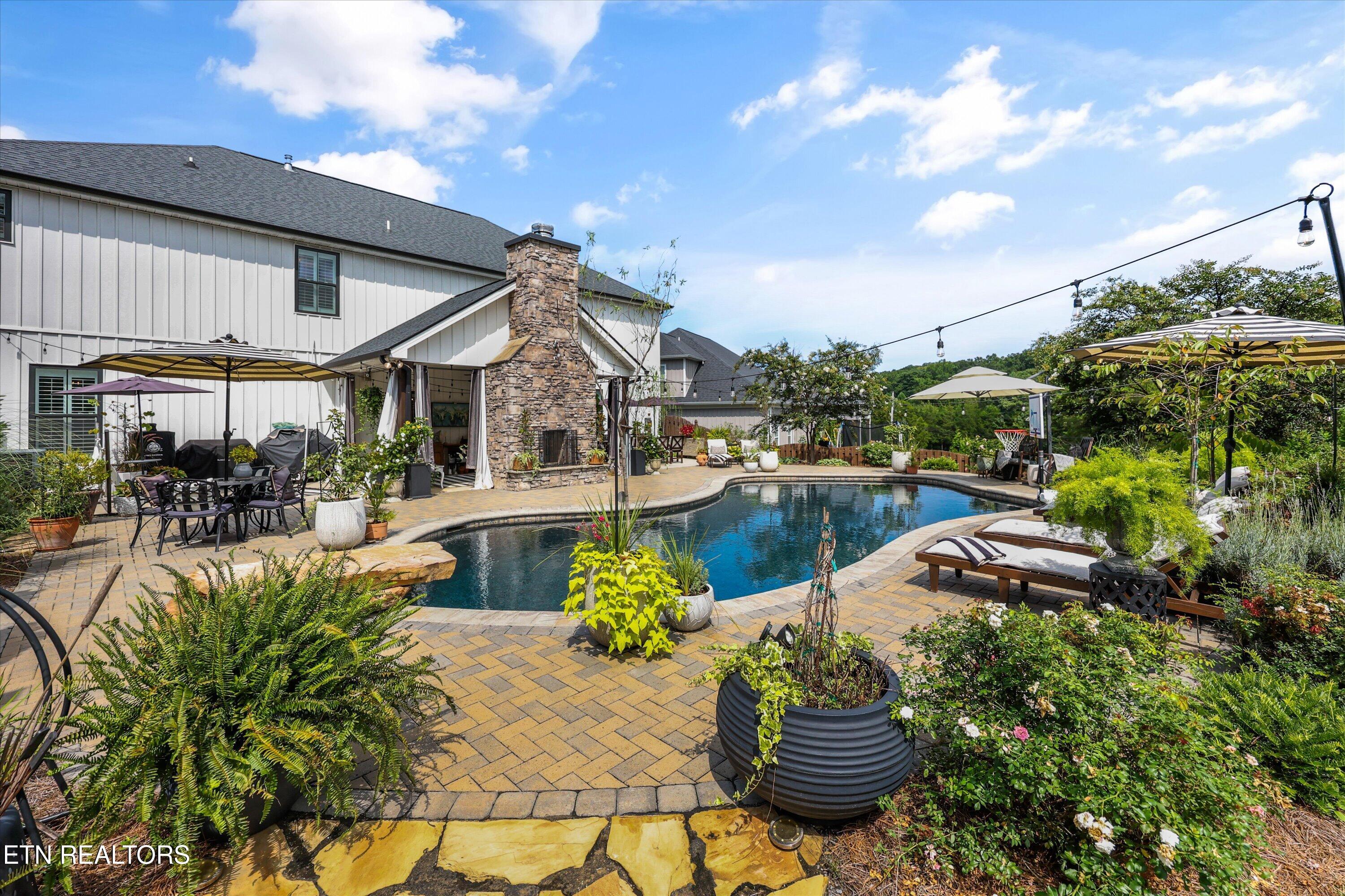 1926 Highlands Ridge Lane Knoxville TN 37932