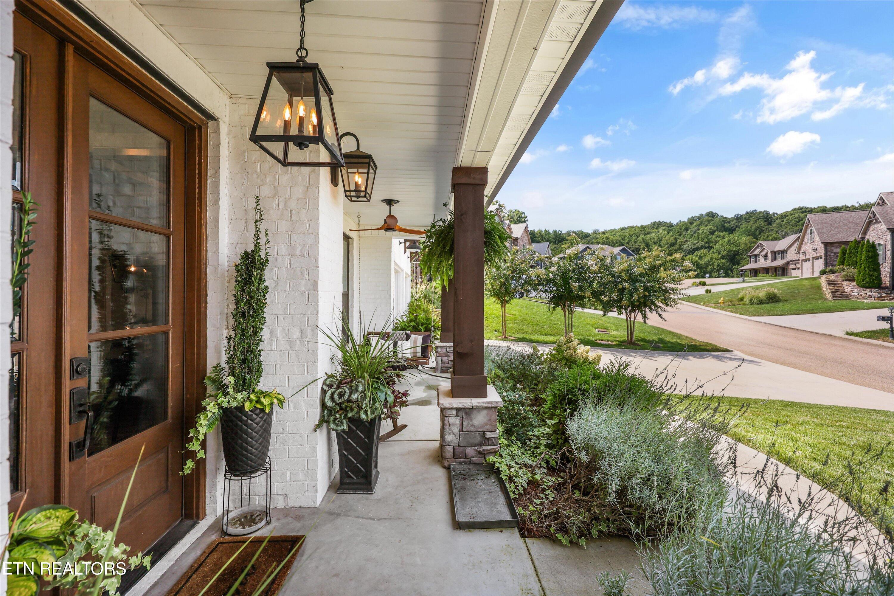 1926 Highlands Ridge Lane Knoxville TN 37932
