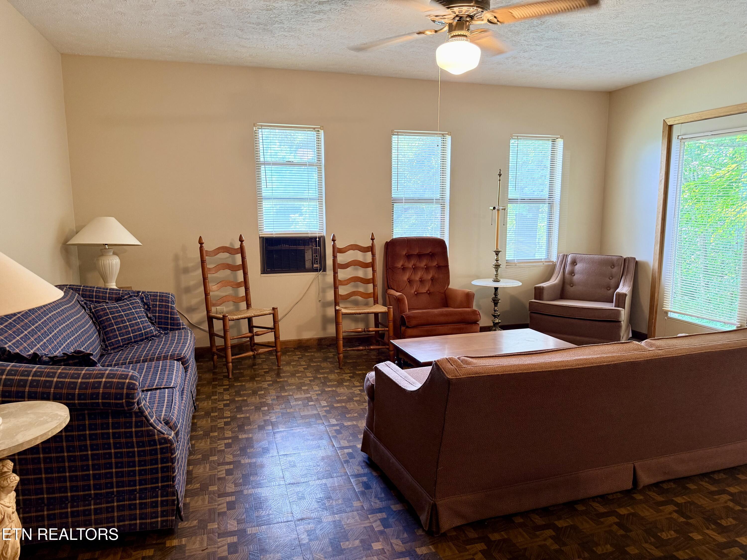 445 Deer Trail Circle New Tazewell TN 37825