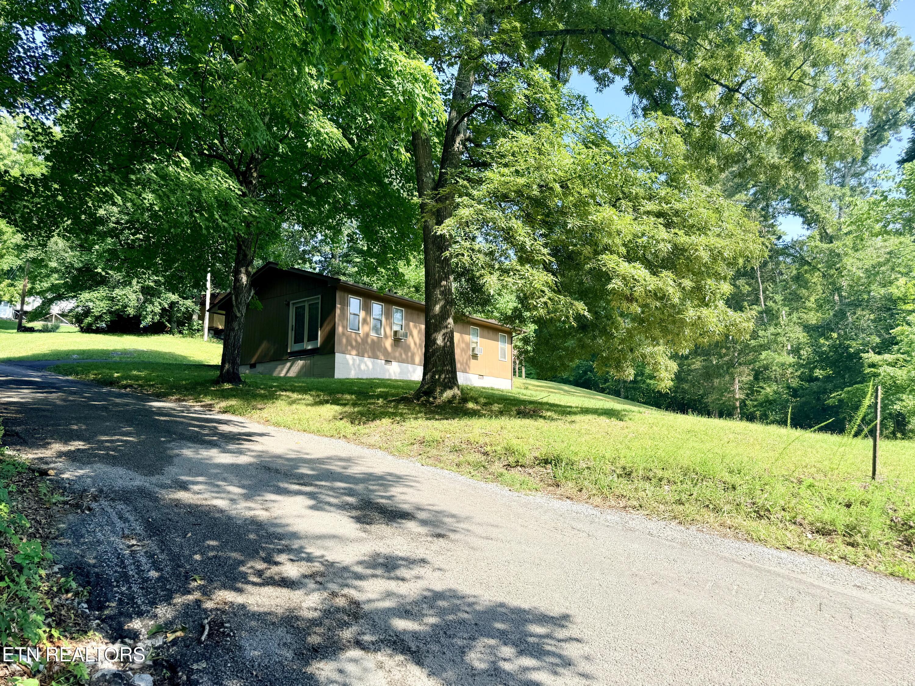 445 Deer Trail Circle New Tazewell TN 37825