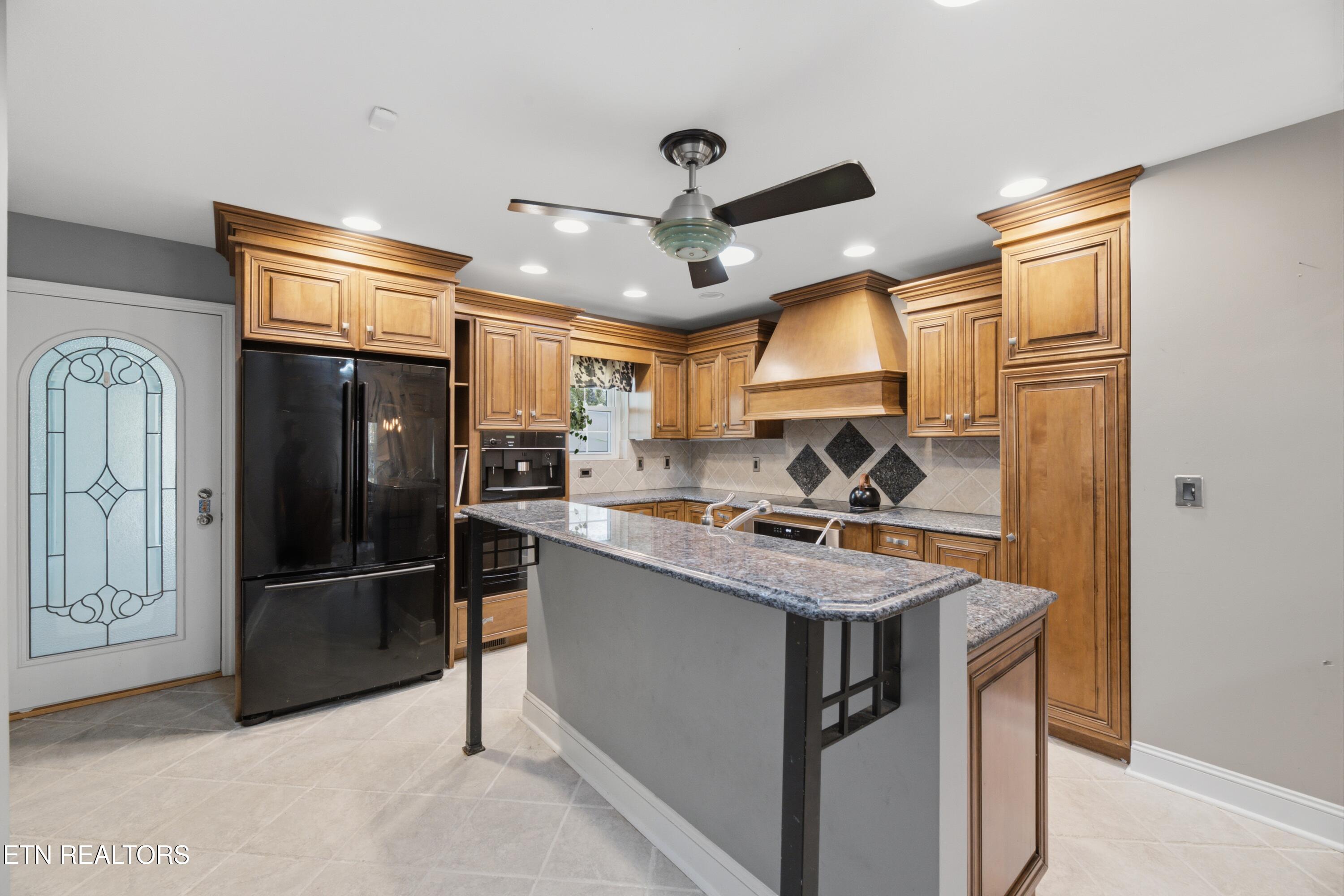 331 Hubbs Grove Road Maynardville TN 37807