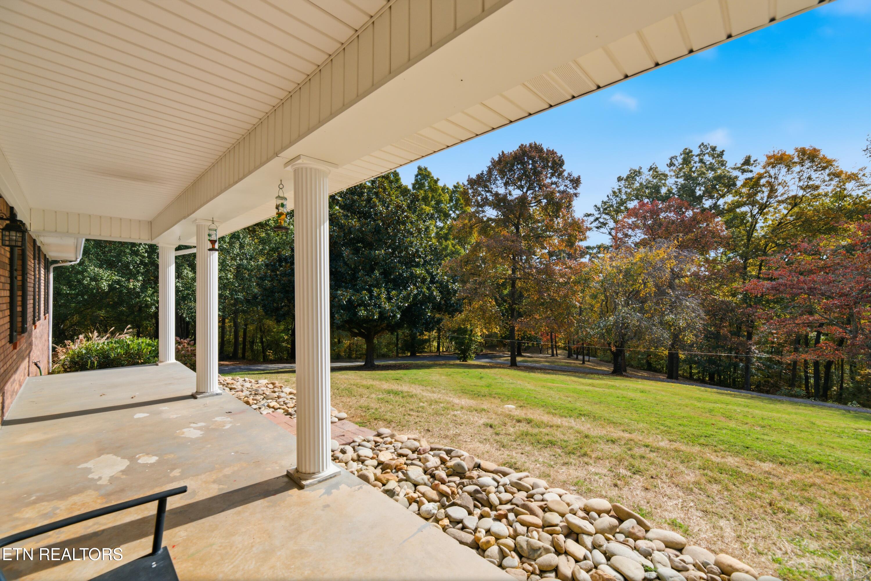 331 Hubbs Grove Road Maynardville TN 37807