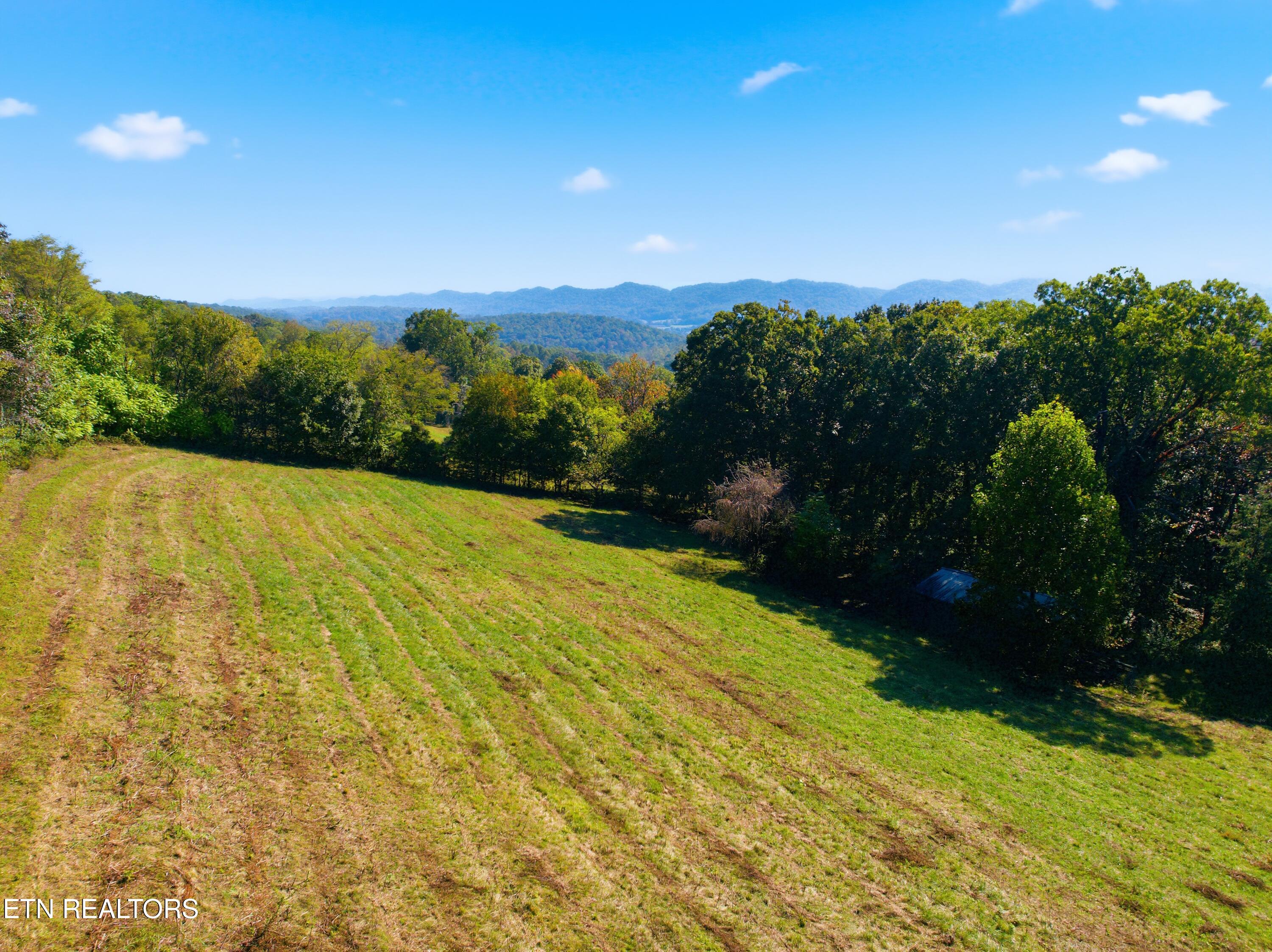 331 Hubbs Grove Road Maynardville TN 37807