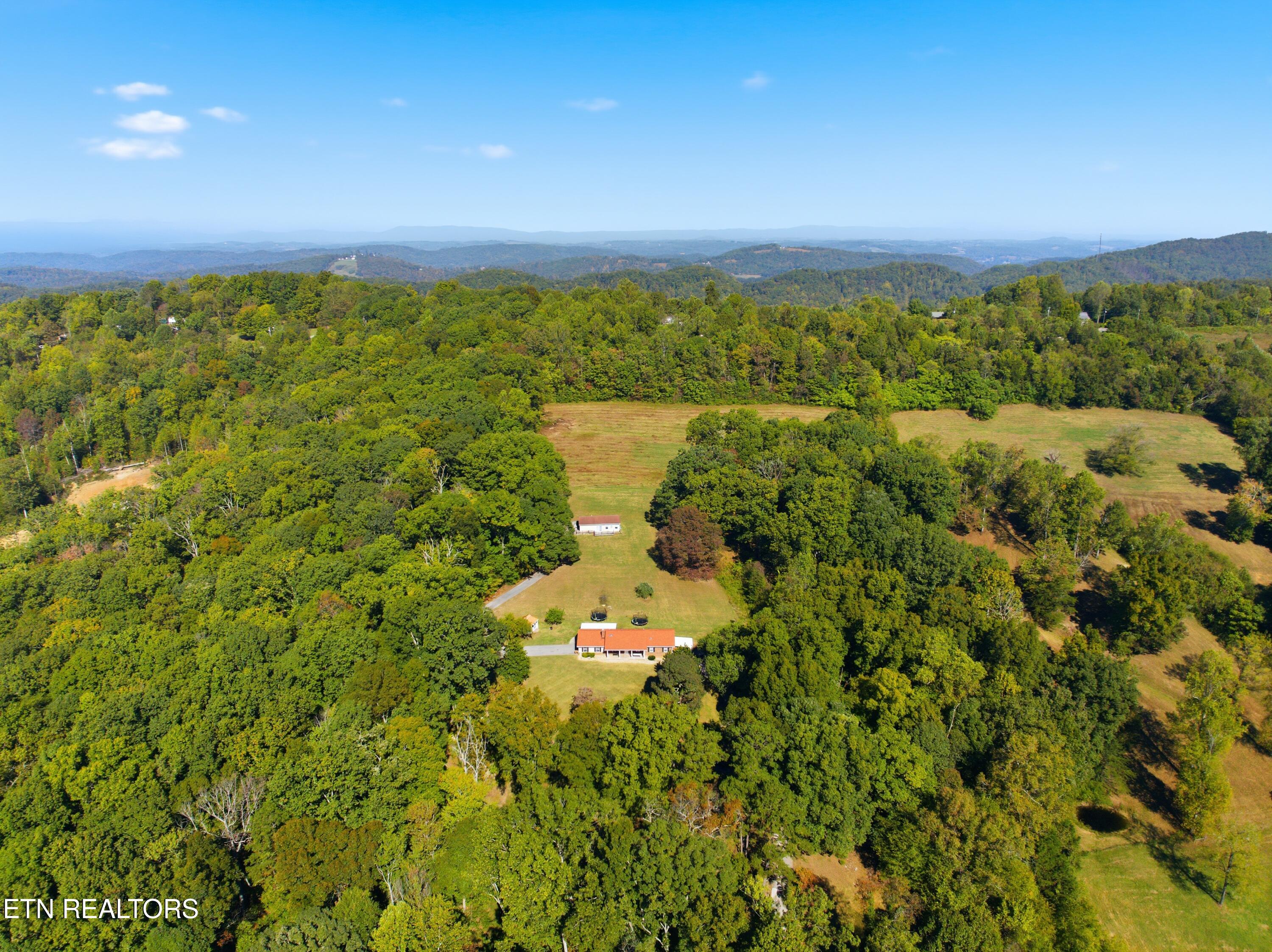 331 Hubbs Grove Road Maynardville TN 37807