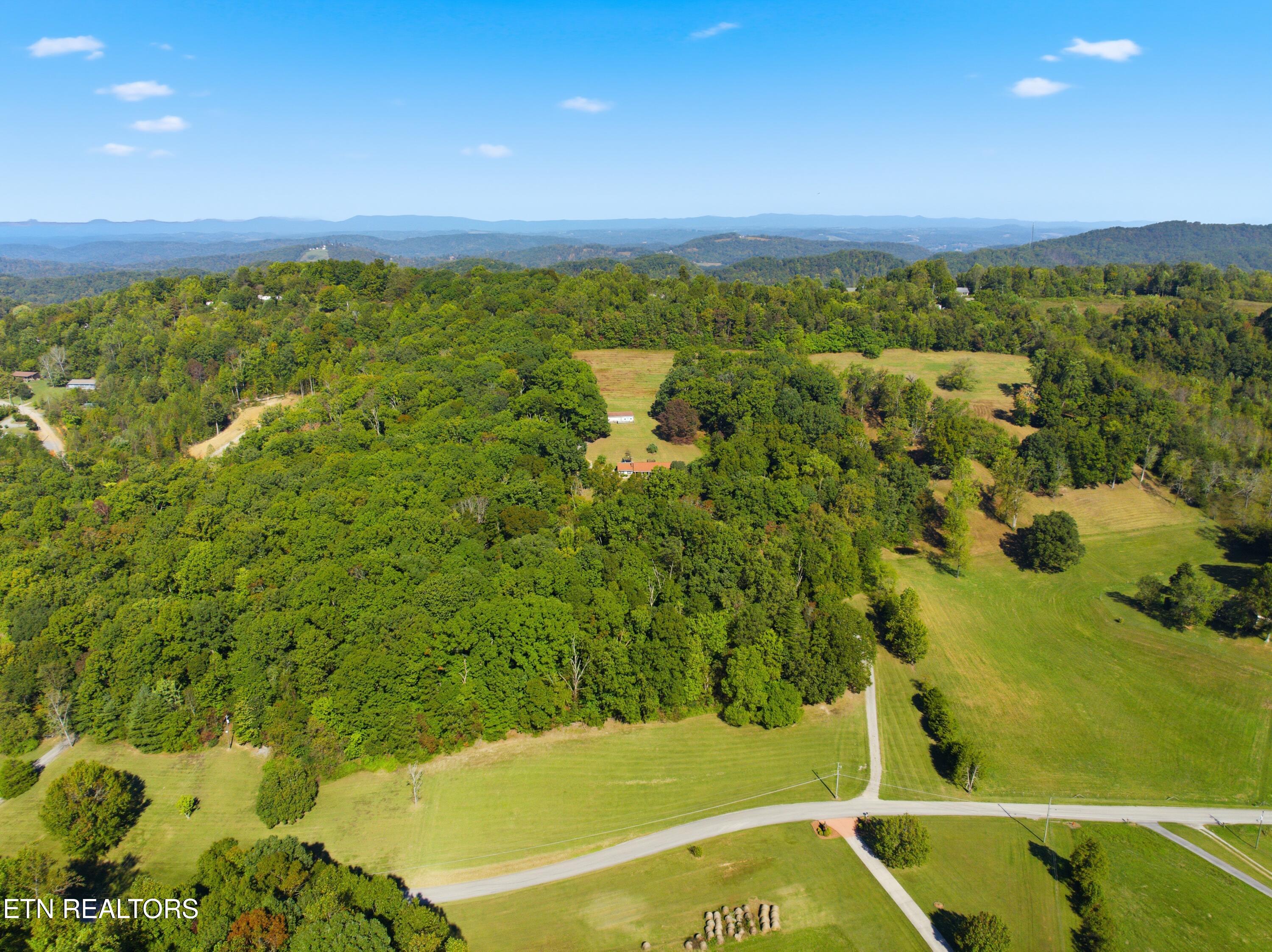 331 Hubbs Grove Road Maynardville TN 37807