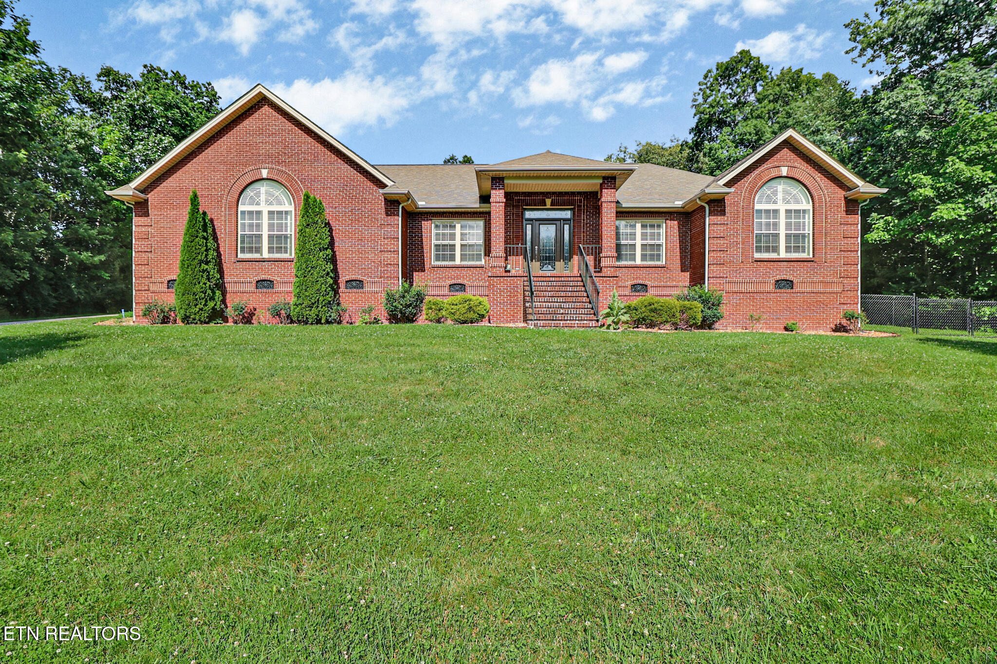 1401 Holiday Drive Crossville TN 38555