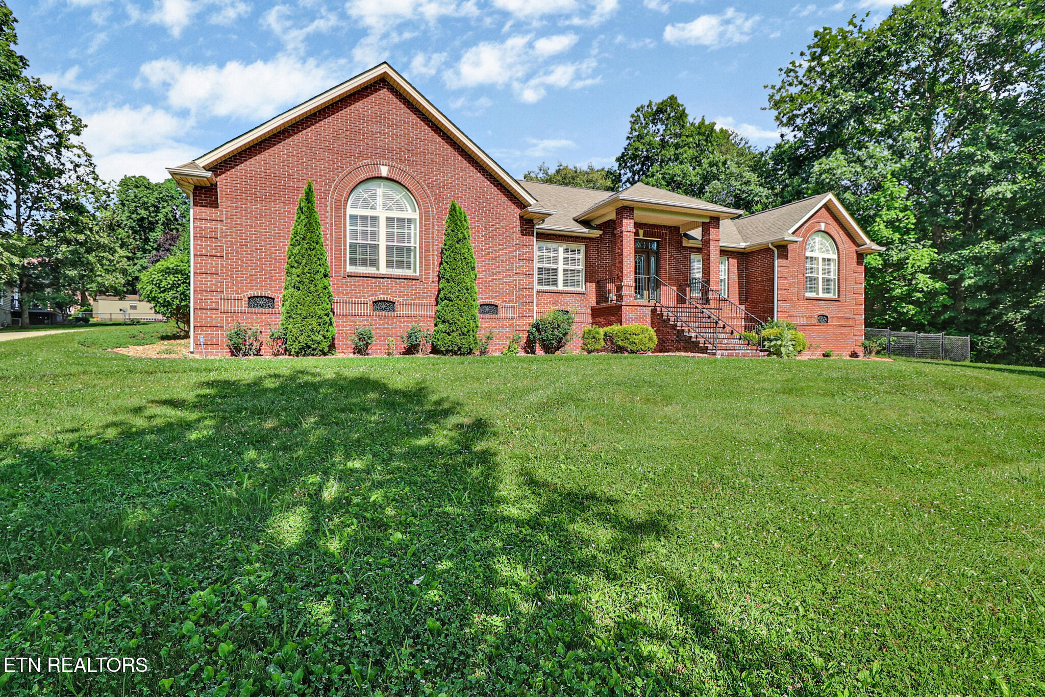 1401 Holiday Drive Crossville TN 38555