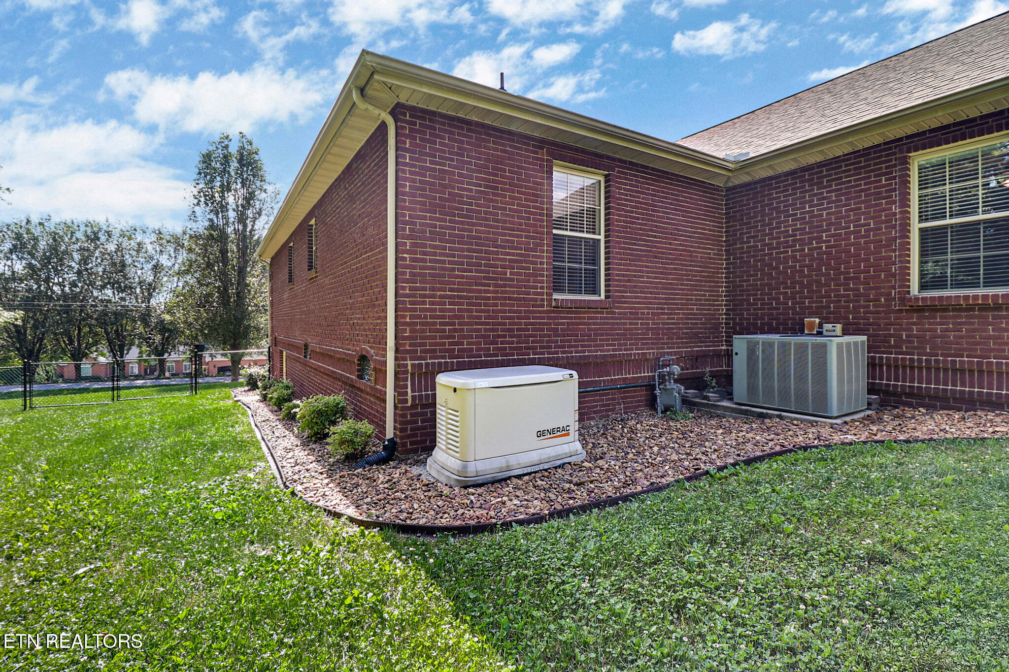 1401 Holiday Drive Crossville TN 38555