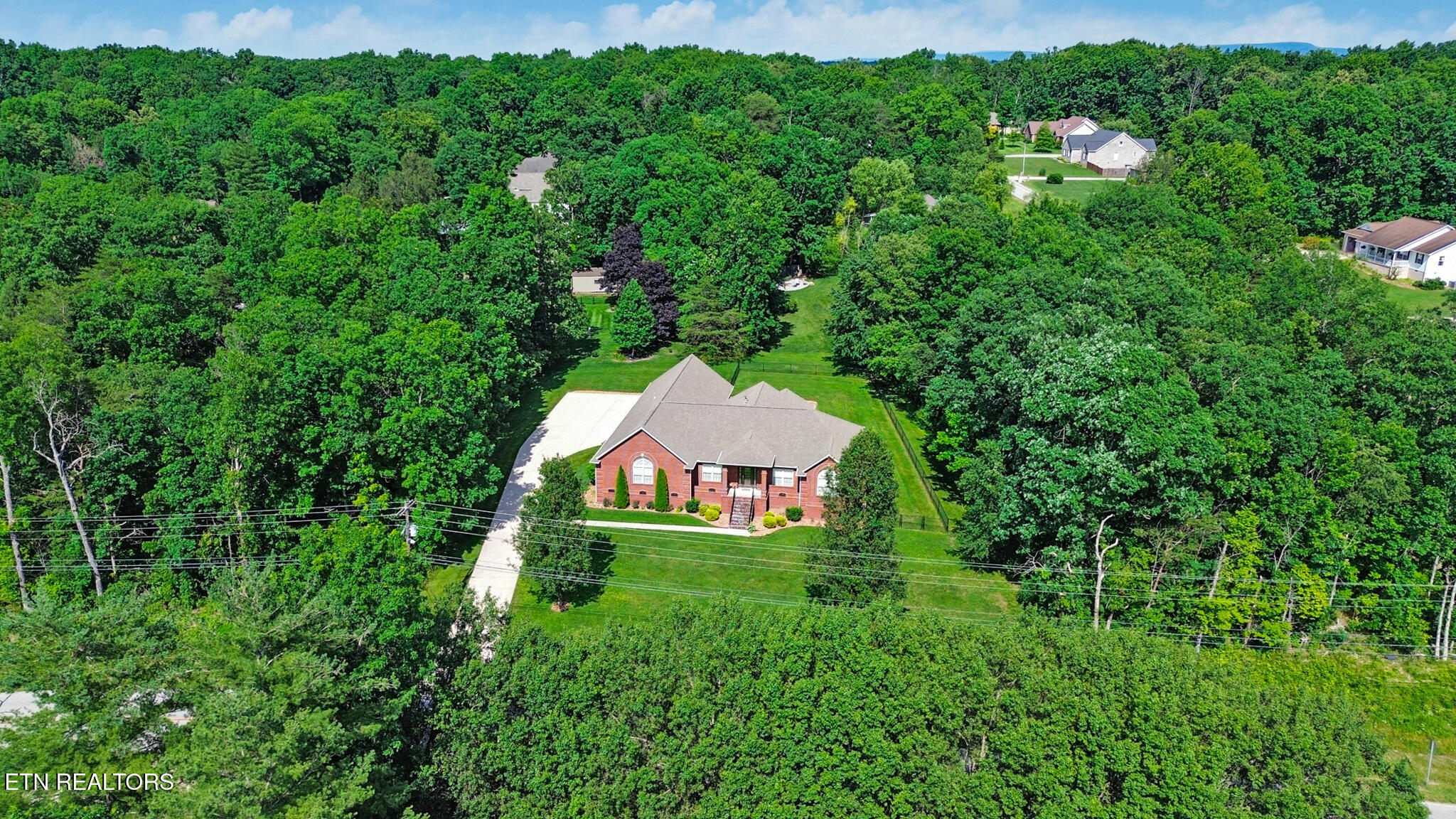 1401 Holiday Drive Crossville TN 38555
