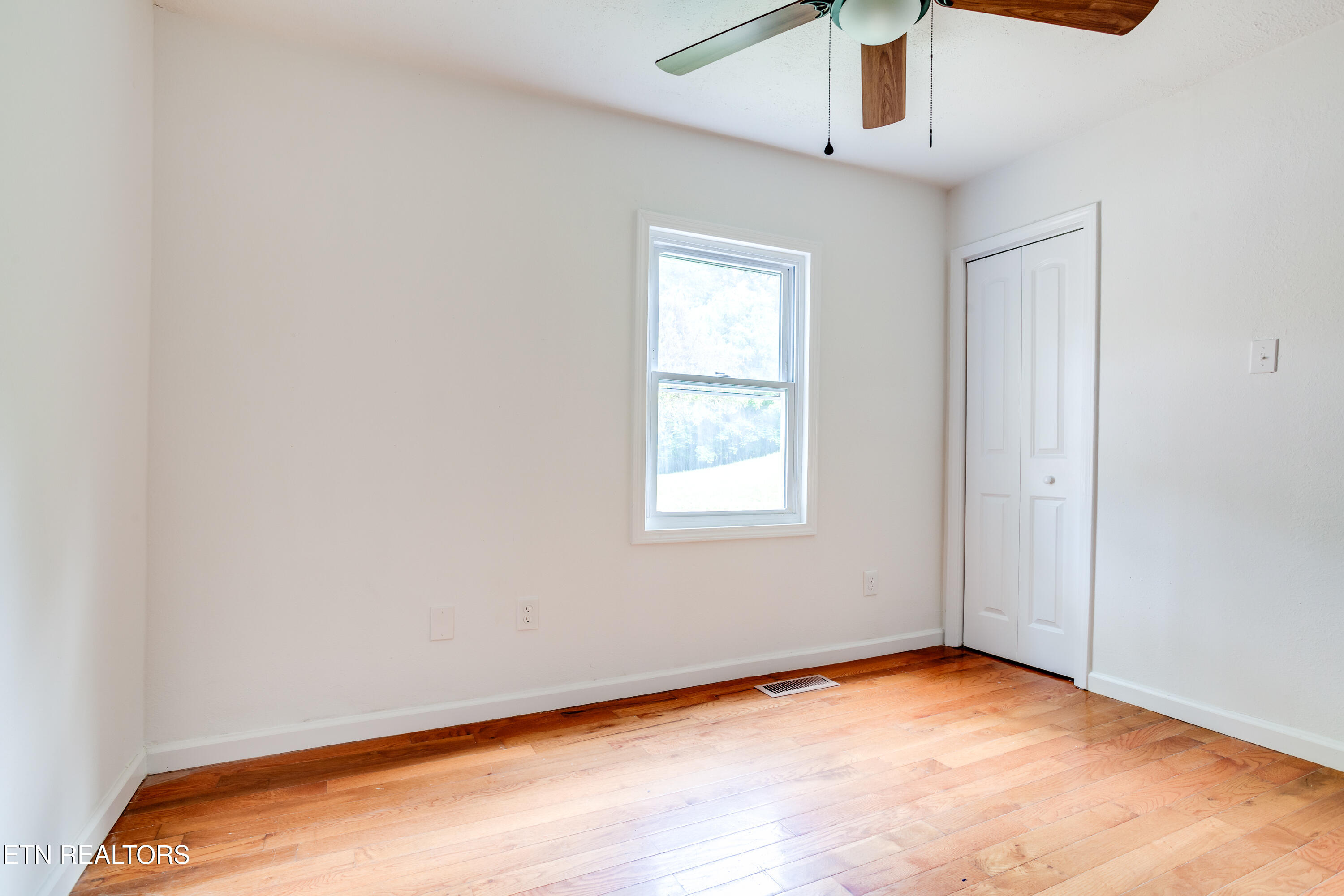 601 Carrie Circle Strawberry Plains TN 37871