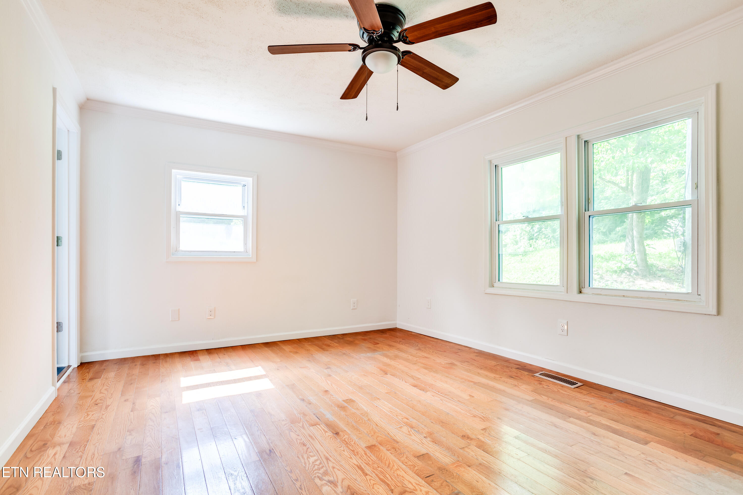 601 Carrie Circle Strawberry Plains TN 37871