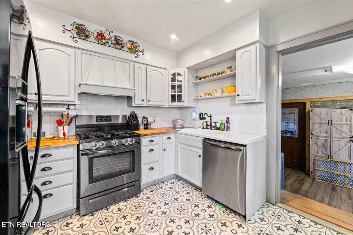 1057 Old Middlesboro Highway Lafollette TN 37766