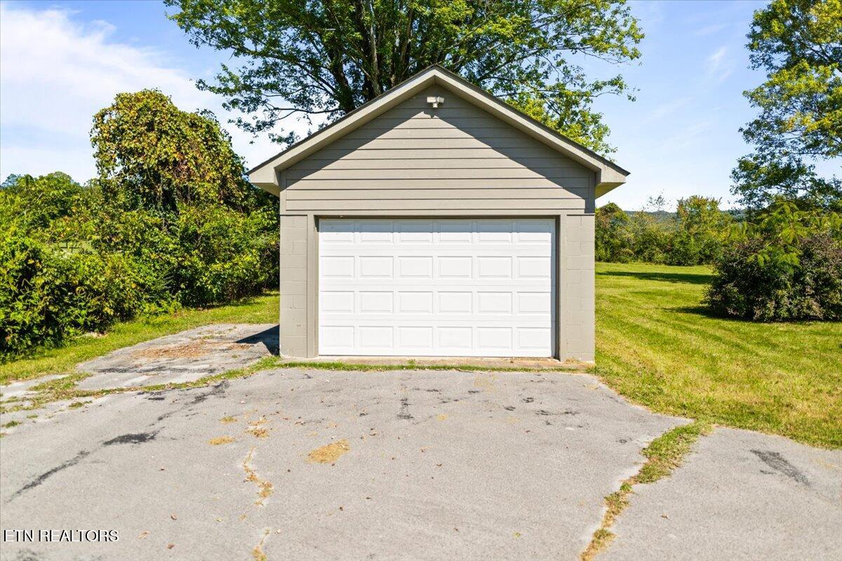 1057 Old Middlesboro Highway Lafollette TN 37766