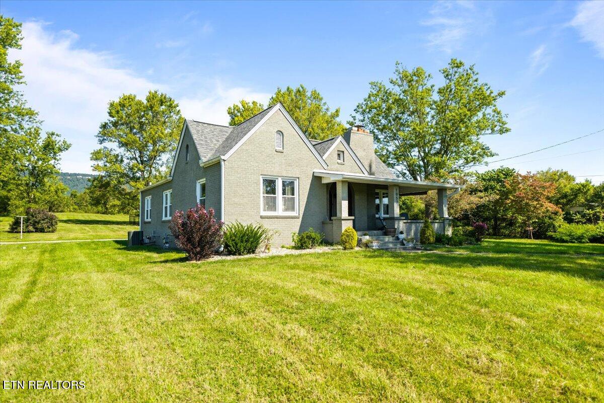 1057 Old Middlesboro Highway Lafollette TN 37766
