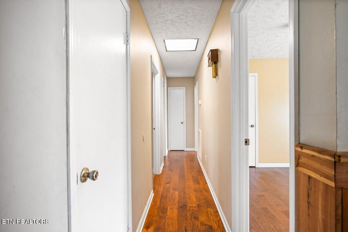 225 Country Way Drive Lafollette TN 37766
