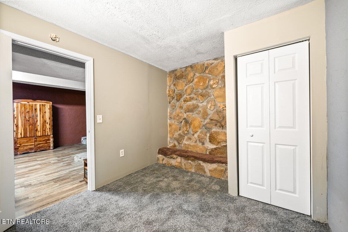 225 Country Way Drive Lafollette TN 37766