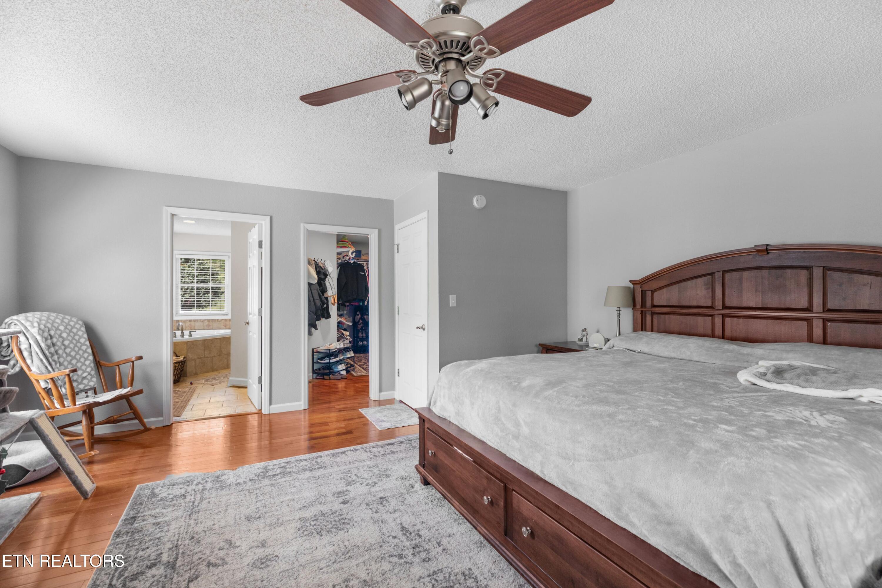 2433 Green Road Cosby TN 37722